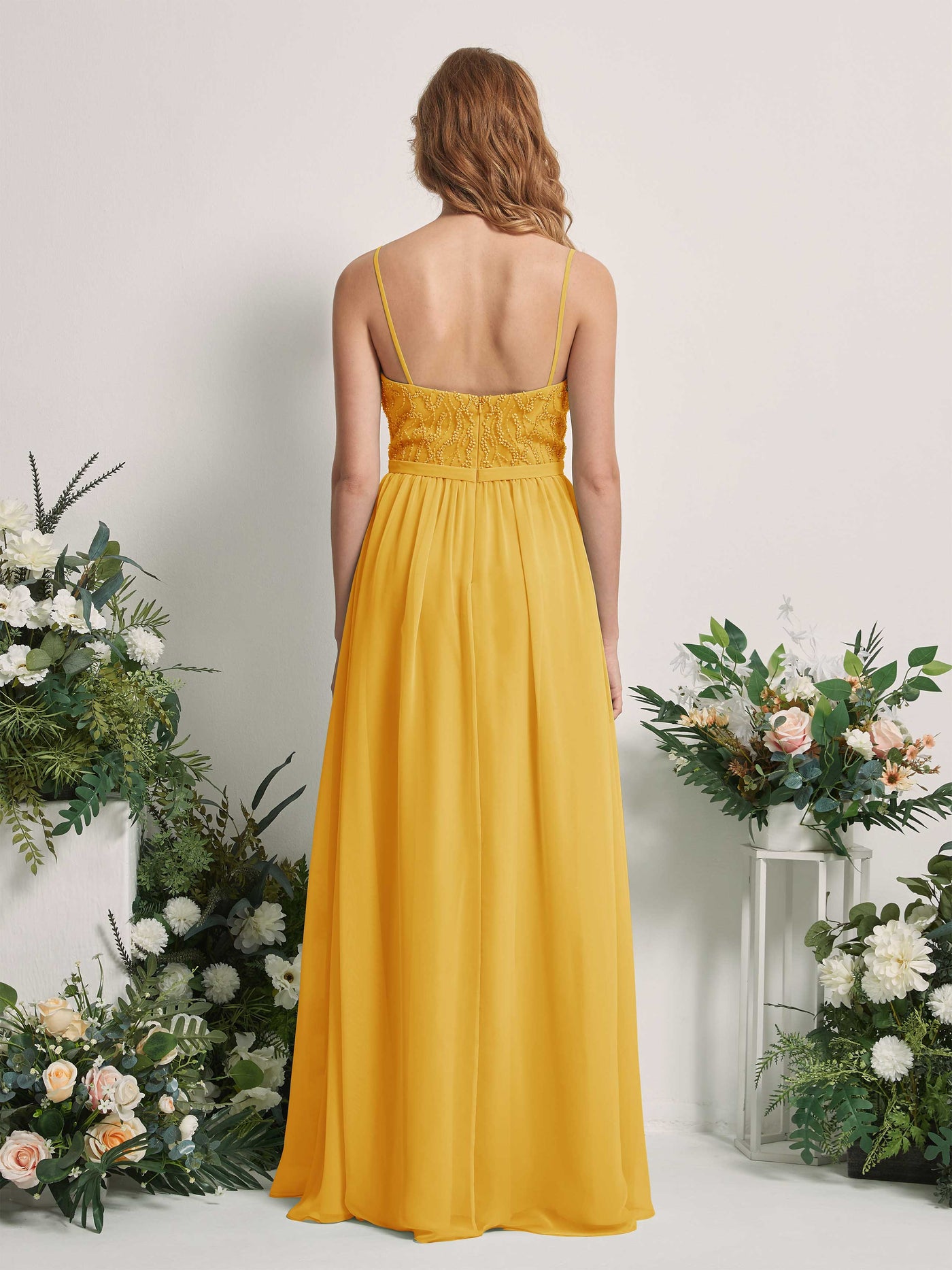 Carlyna Vestido Línea A Escote en V Hasta el suelo Fruncido Dama de honor Amarillo Mostaza #color_amarillo-mostaza