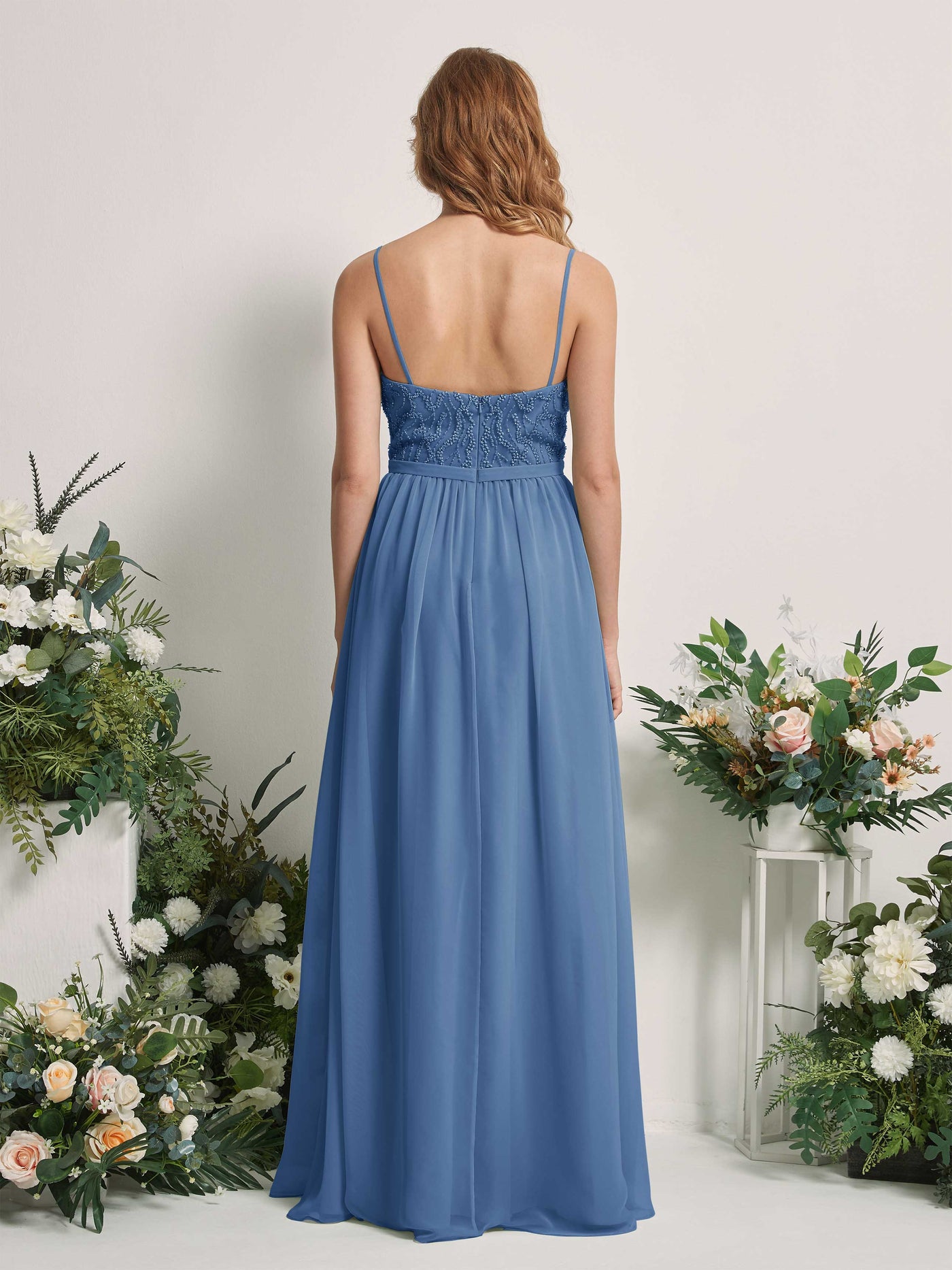 Carlyna Vestido Línea A Escote en V Hasta el suelo Fruncido Dama de honor Azul polvoriento #color_azul-polvoriento