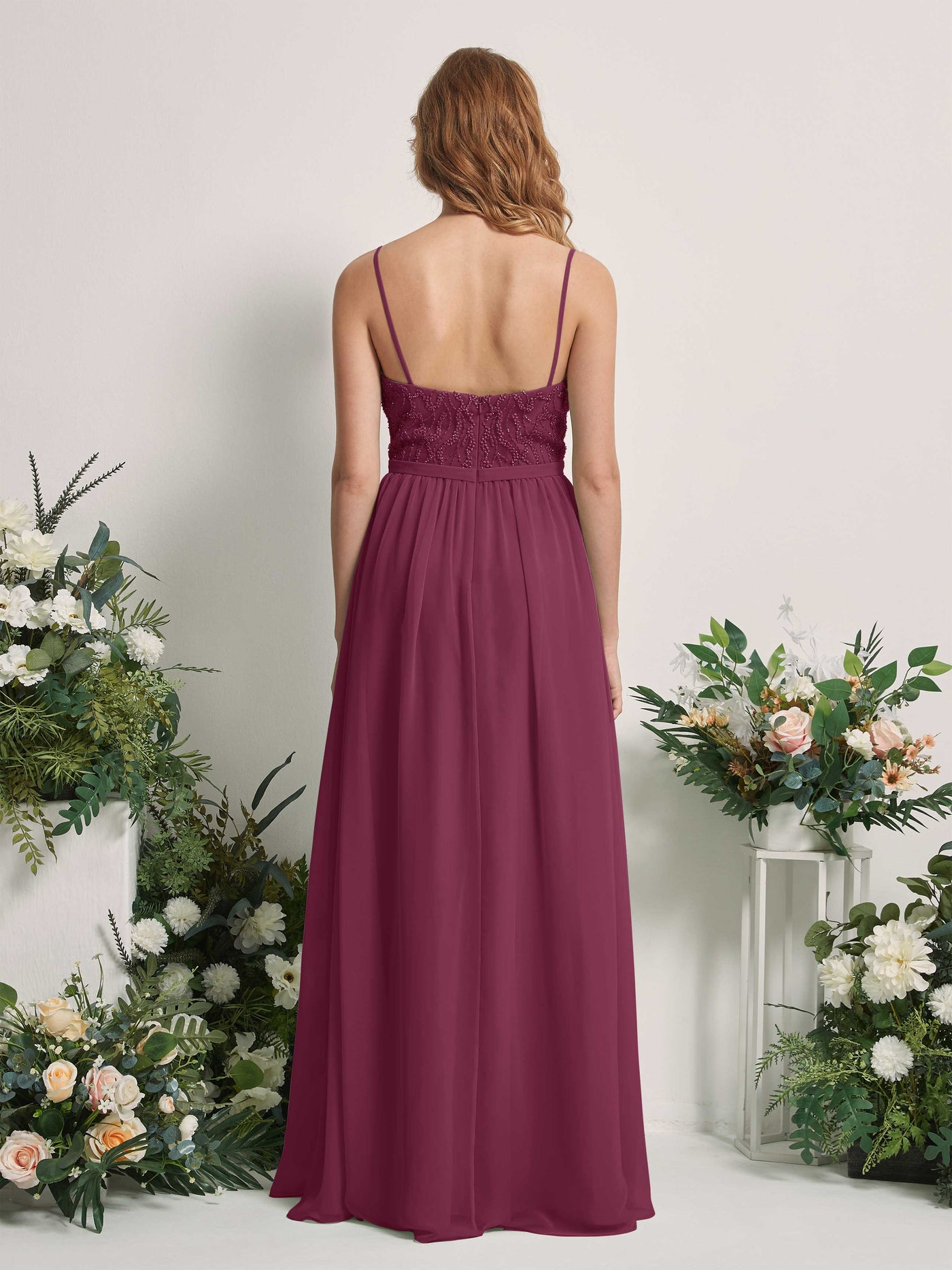 Carlyna Vestido Línea A Escote en V Hasta el suelo Fruncido Dama de honor Chianti #color_chianti