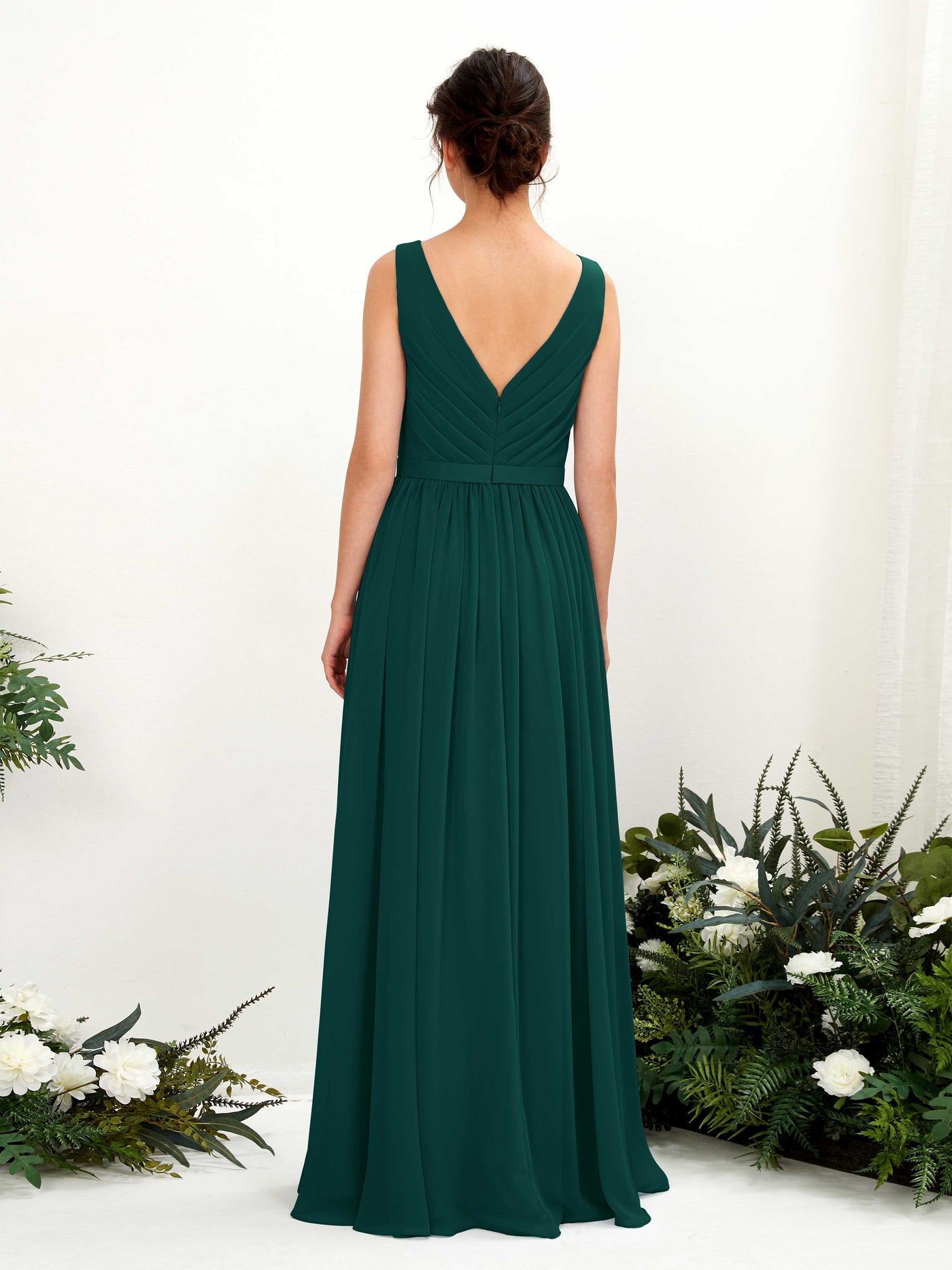 Carlyna Vestido línea A escote en V hasta el suelo fruncido dama de honor Esmeralda Oscuro #color_esmeralda-oscuro