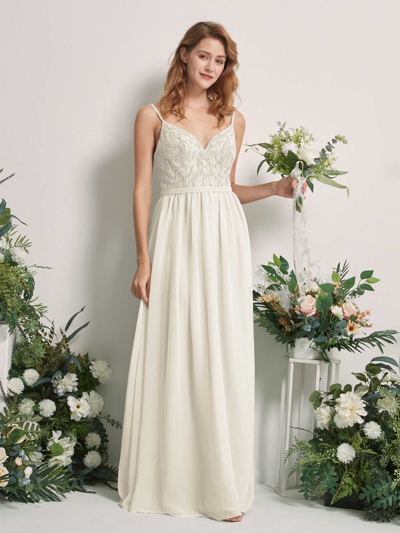 Carlyna Vestido Línea A Escote en V Hasta el suelo Fruncido Dama de honor Marfil #color_marfil