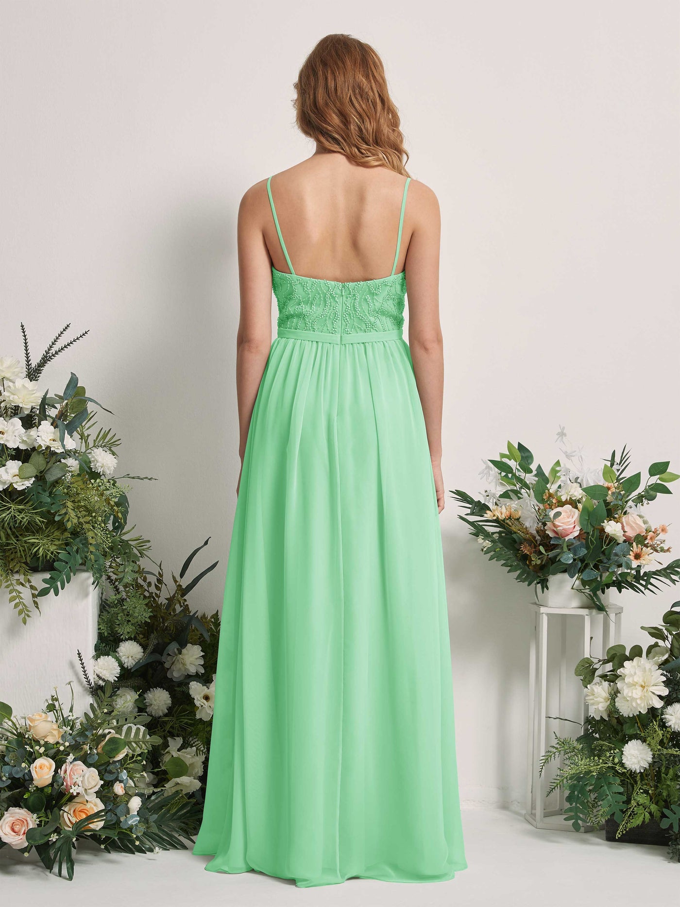 Carlyna Vestido Línea A Escote en V Hasta el suelo Fruncido Dama de honor Verde Menta #color_verde-menta