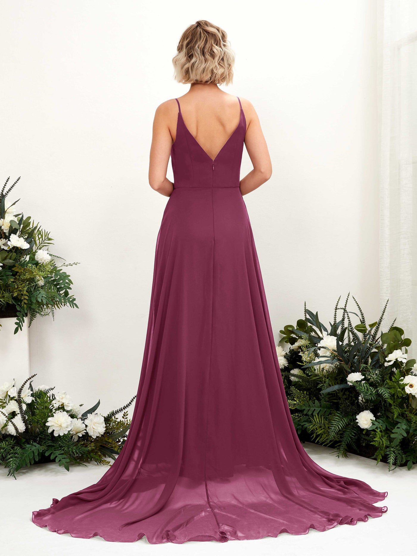 Carlyna Vestido línea A escote en V hasta el suelo gasa dama de honor Chianti #color_chianti