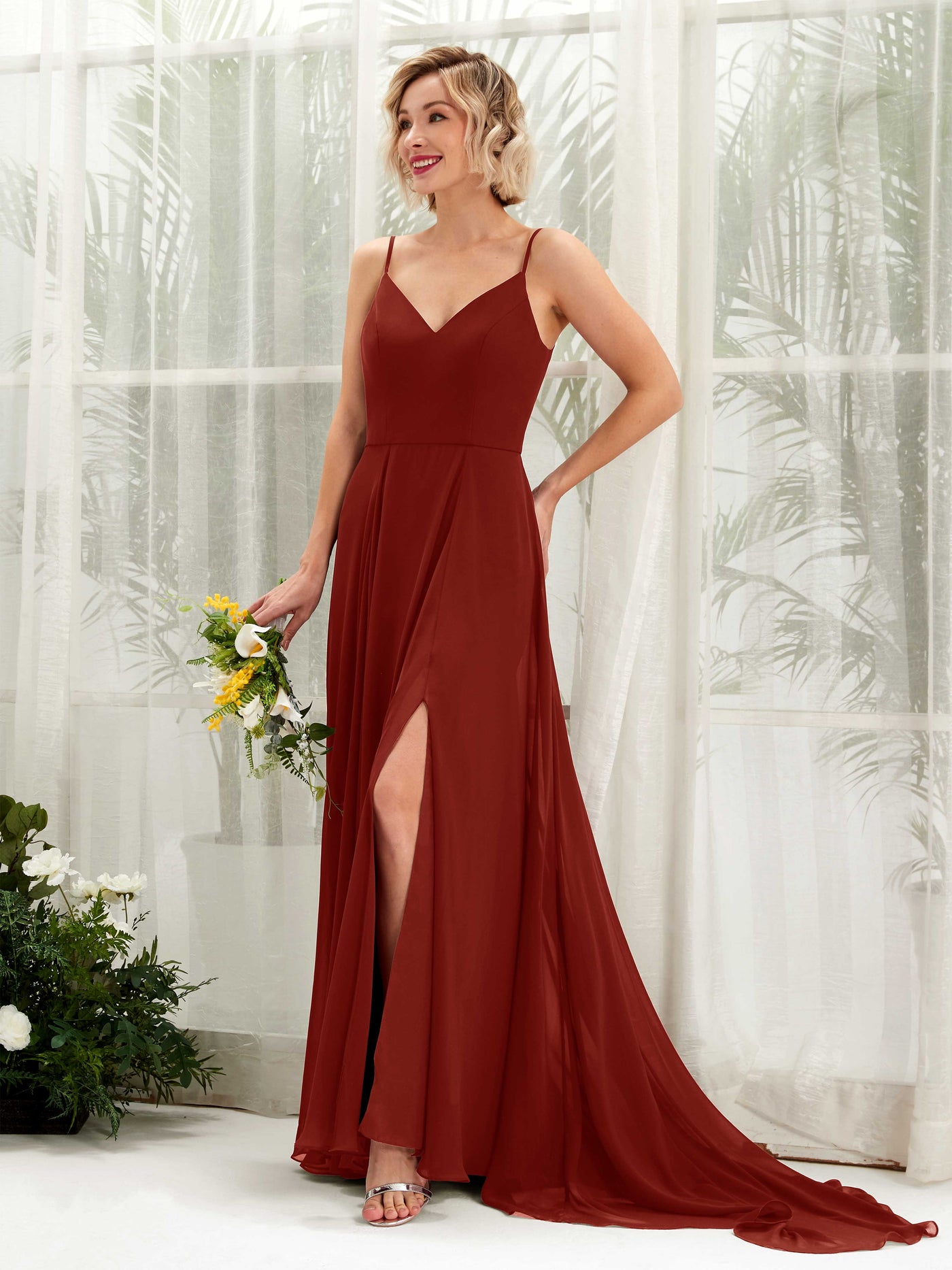 Carlyna Vestido línea A escote en V hasta el suelo gasa dama de honor Óxido #color_xido