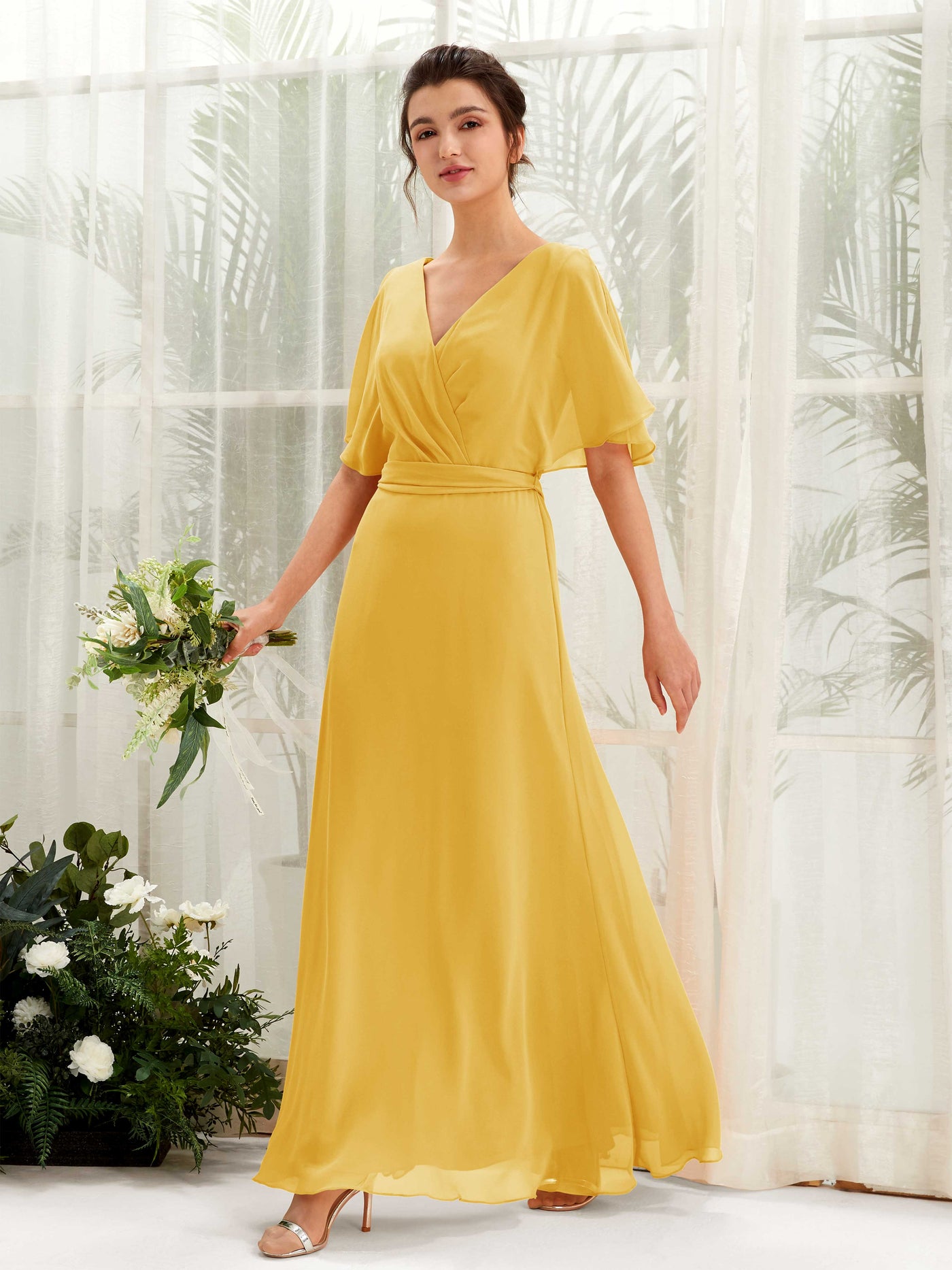 Carlyna Vestido Línea A Escote en V Manga Capa Hasta el suelo Dama de honor Amarillo Mostaza #color_amarillo-mostaza