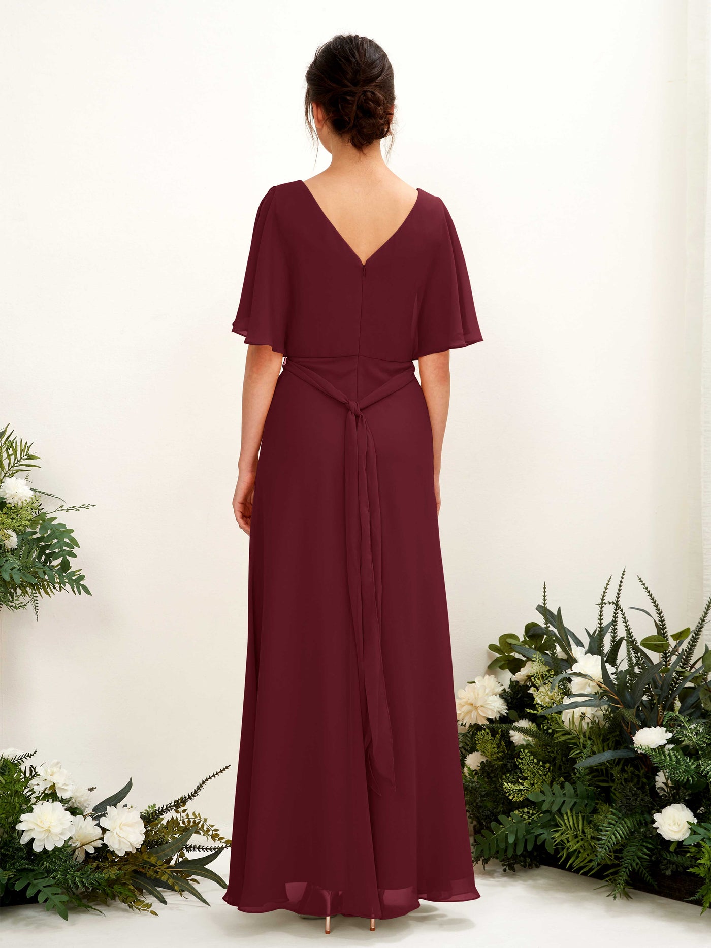 Carlyna Vestido Línea A Escote en V Manga Capa Hasta el suelo Dama de honor Borgoña #color_borgo-a