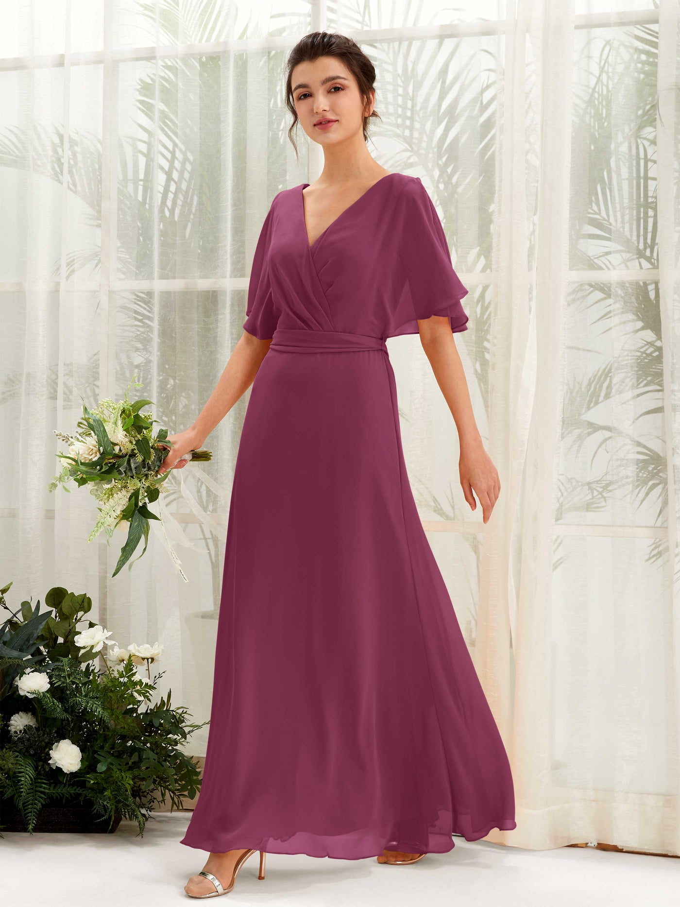 Carlyna Vestido Línea A Escote en V Manga Capa Hasta el suelo Dama de honor Chianti #color_chianti