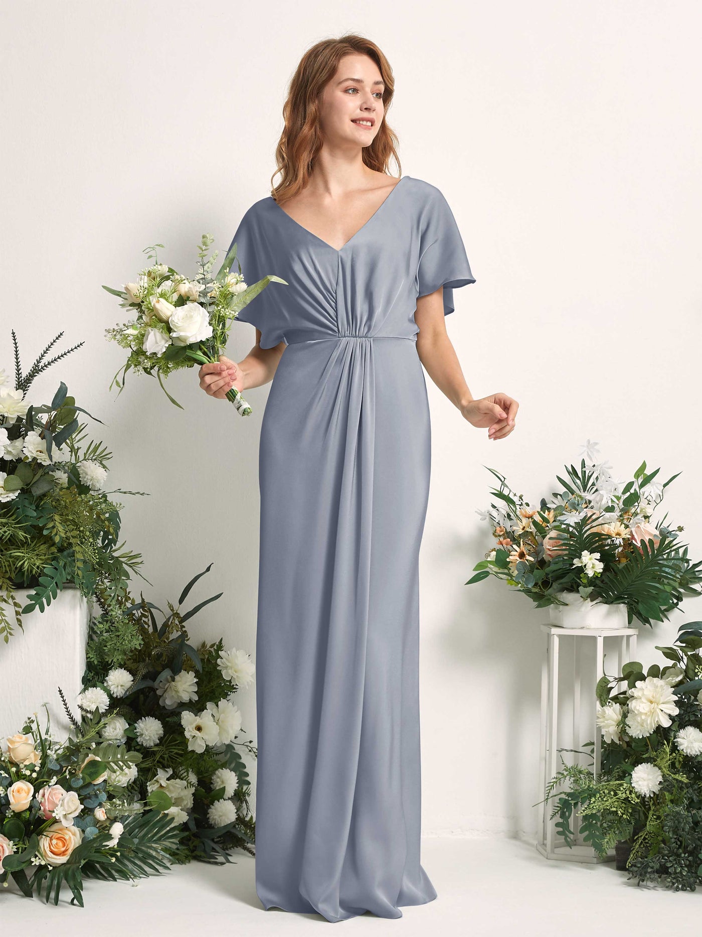 Carlyna Vestido línea A escote en V manga con vuelo hasta el suelo dama de honor Azul Polvoriento #color_azul-polvoriento