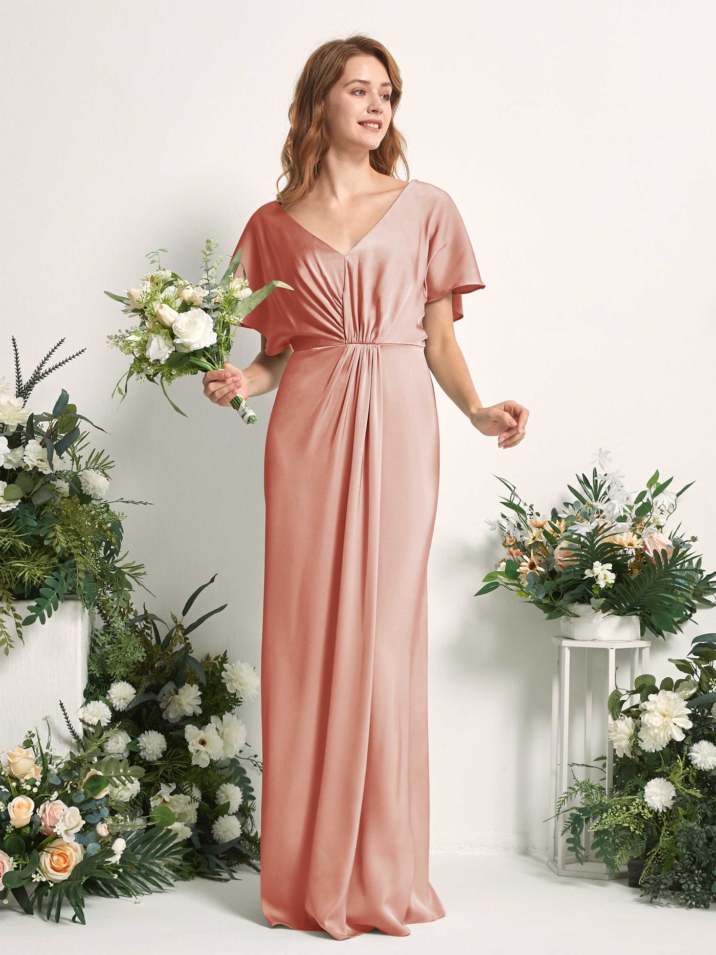 Carlyna Vestido línea A escote en V manga con vuelo hasta el suelo dama de honor Cantalupo #color_cantalupo
