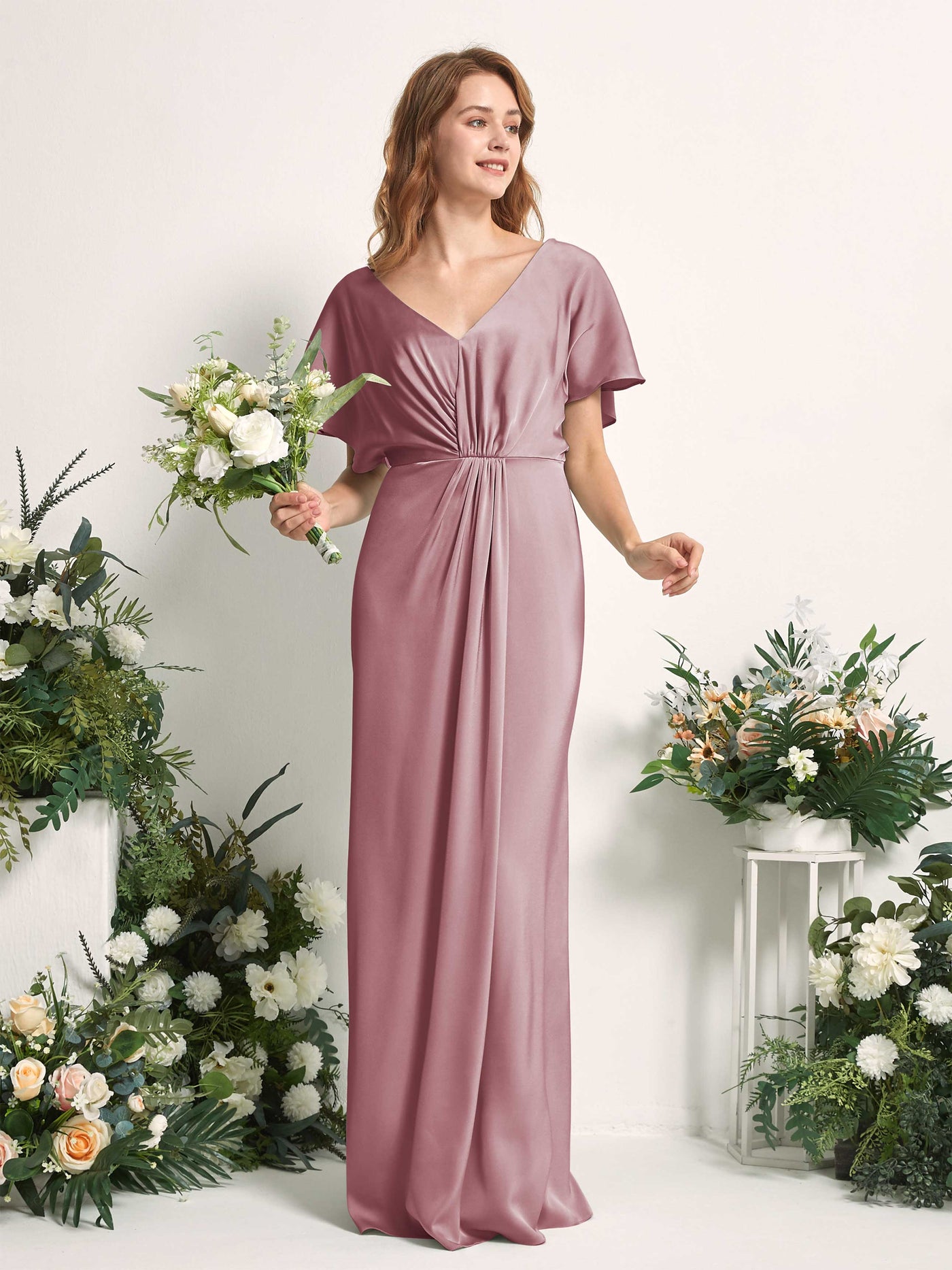 Carlyna Vestido línea A escote en V manga con vuelo hasta el suelo dama de honor Cuarzo Rosa #color_cuarzo-rosa