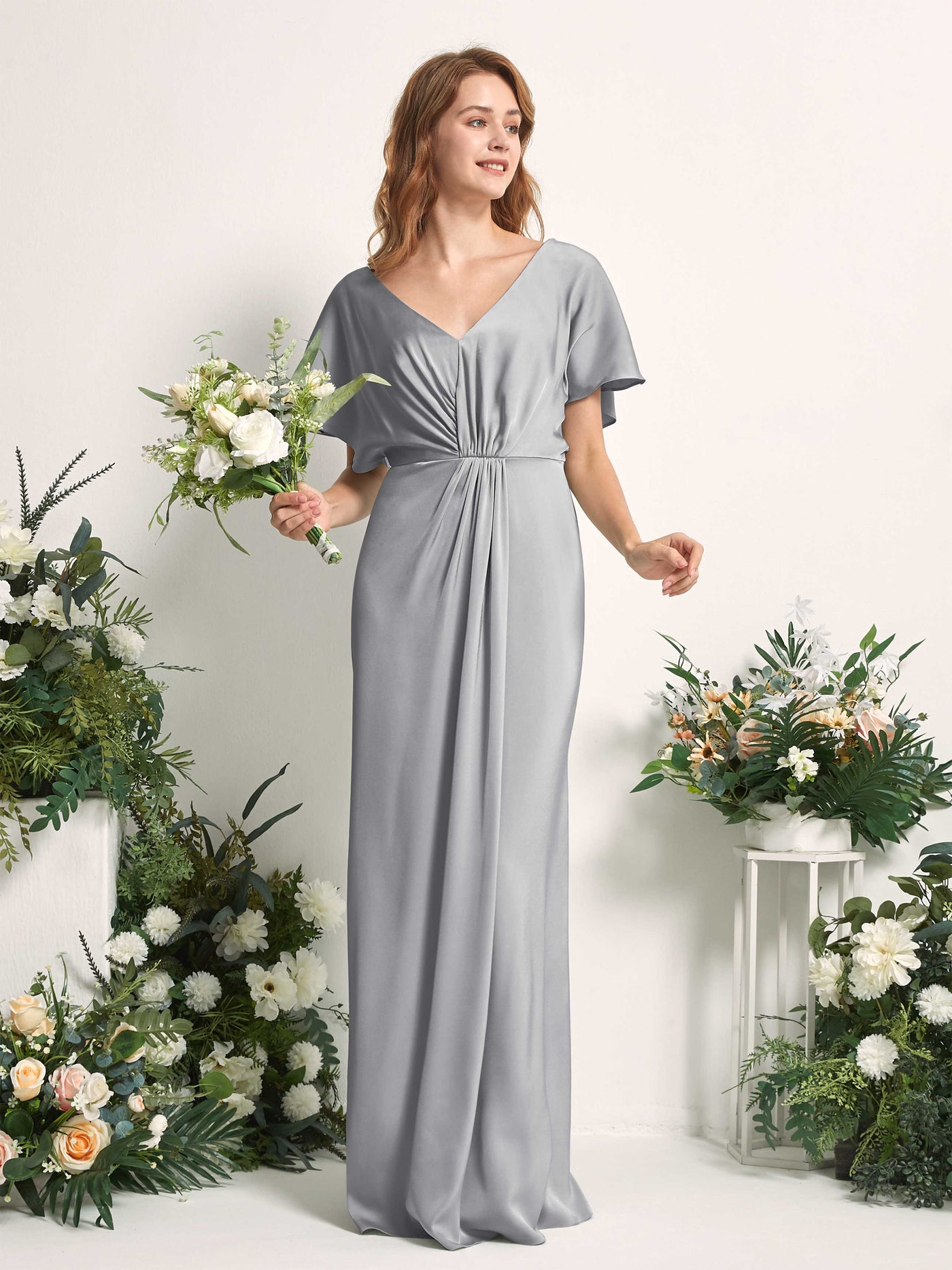 Carlyna Vestido línea A escote en V manga con vuelo hasta el suelo dama de honor Gris Paloma #color_gris-paloma