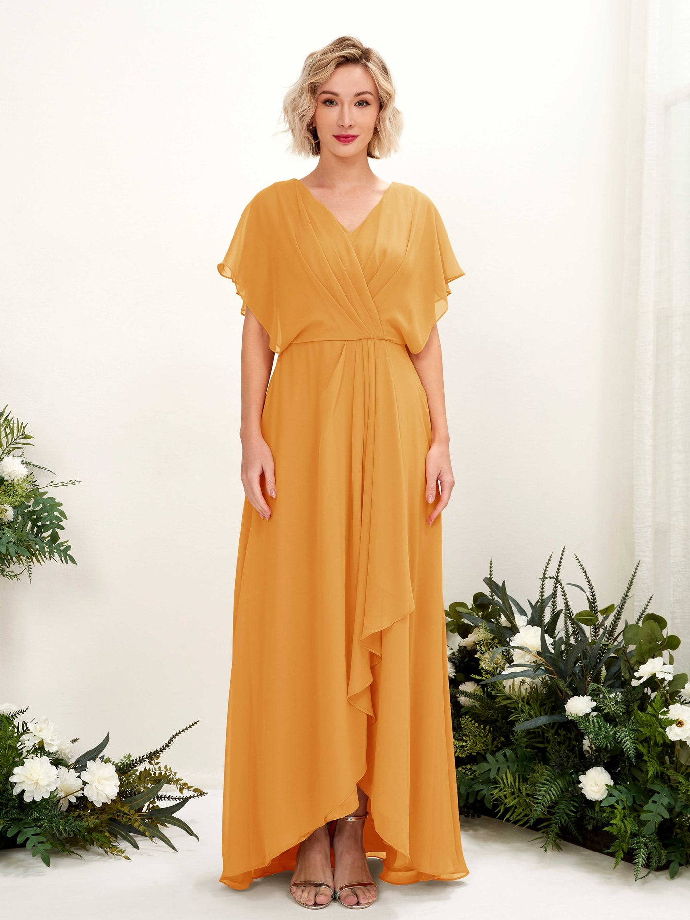Carlyna Vestido Línea A Escote en V Manga con vuelo Hasta el suelo Dama de honor Mango #color_mango