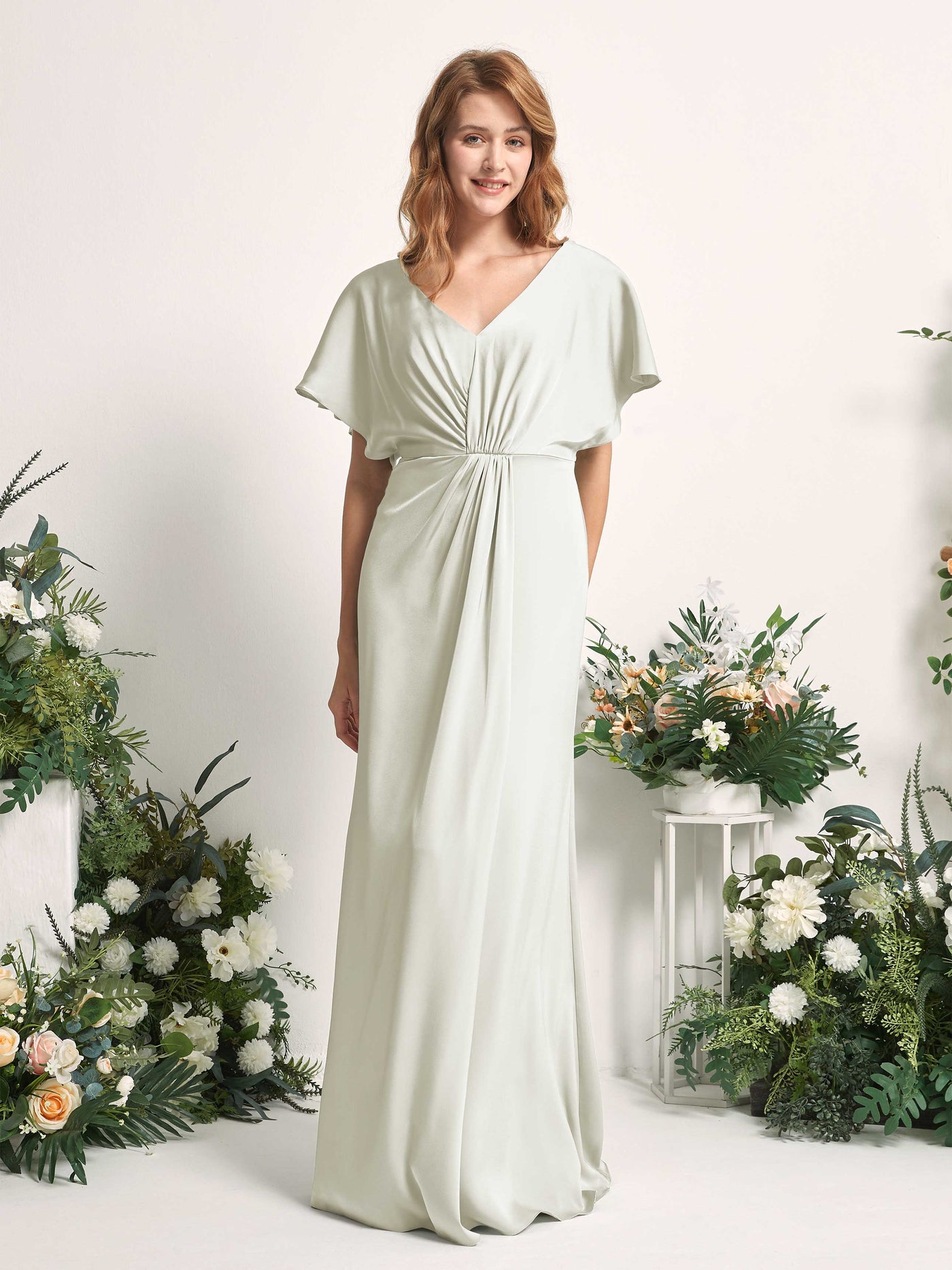 Carlyna Vestido línea A escote en V manga con vuelo hasta el suelo dama de honor Marfil #color_marfil