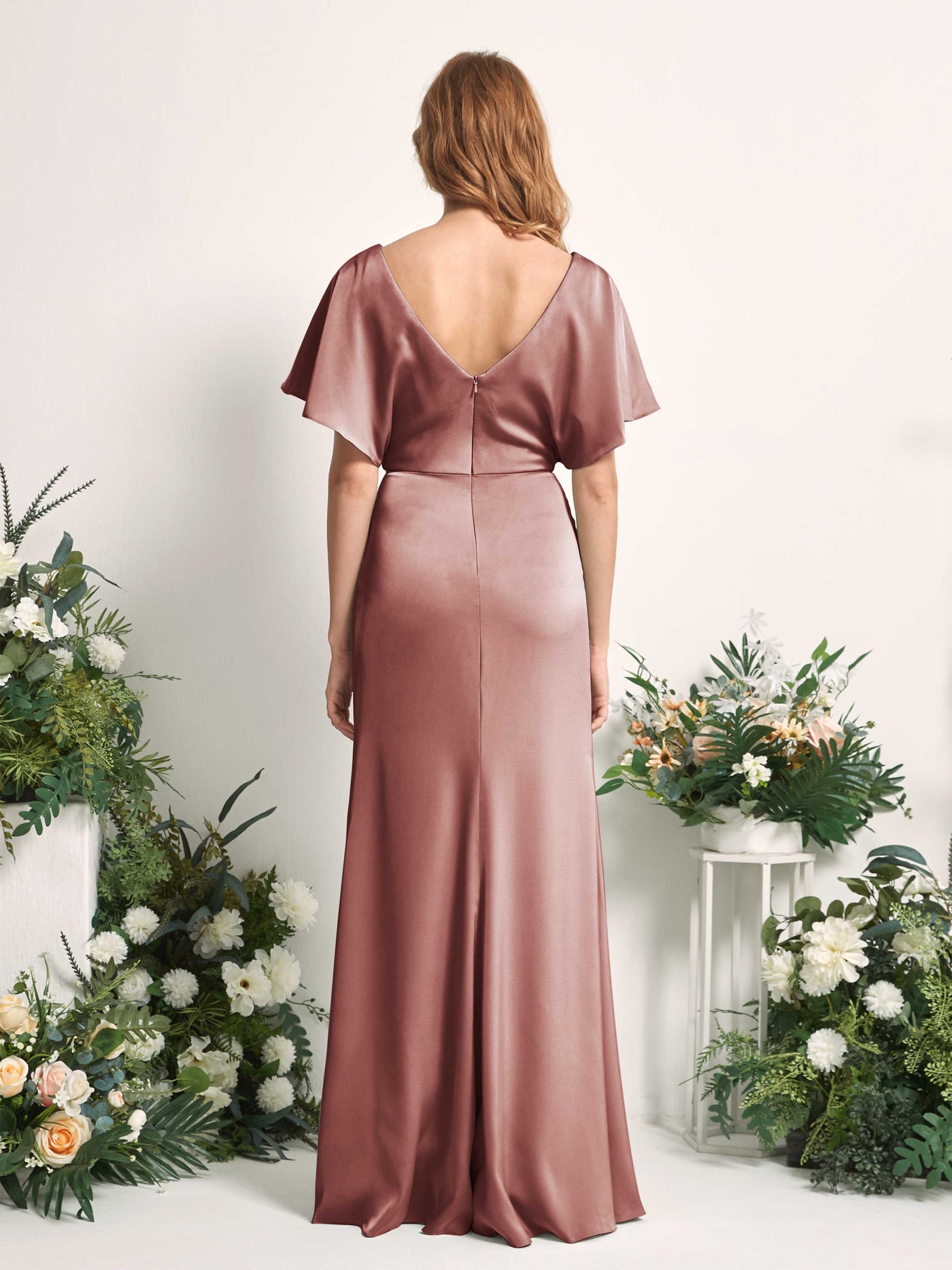 Carlyna Vestido línea A escote en V manga con vuelo hasta el suelo dama de honor Rosa Del Desierto #color_rosa-del-desierto