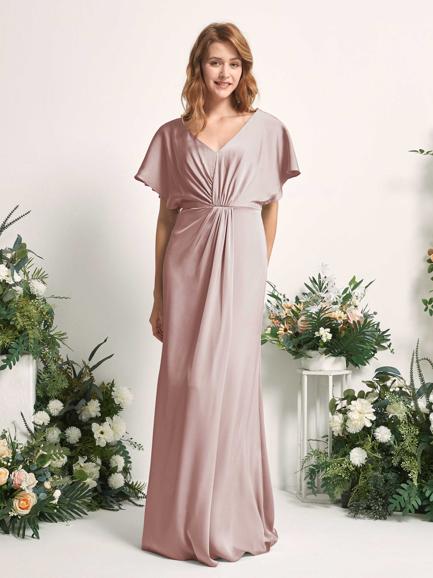 Carlyna Vestido línea A escote en V manga con vuelo hasta el suelo dama de honor Rosa Polvorienta #color_rosa-polvorienta