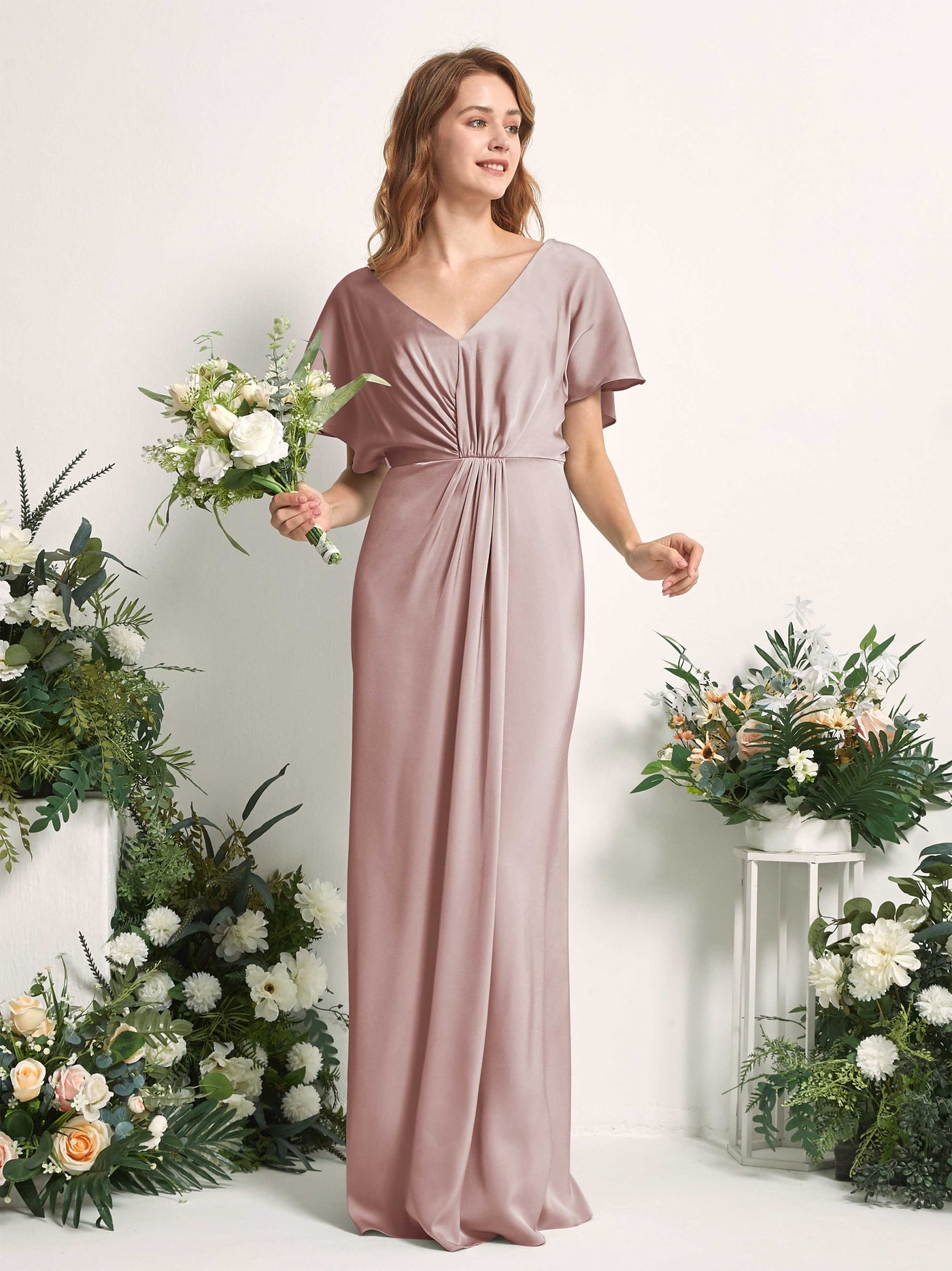 Carlyna Vestido línea A escote en V manga con vuelo hasta el suelo dama de honor Rosa Polvorienta #color_rosa-polvorienta