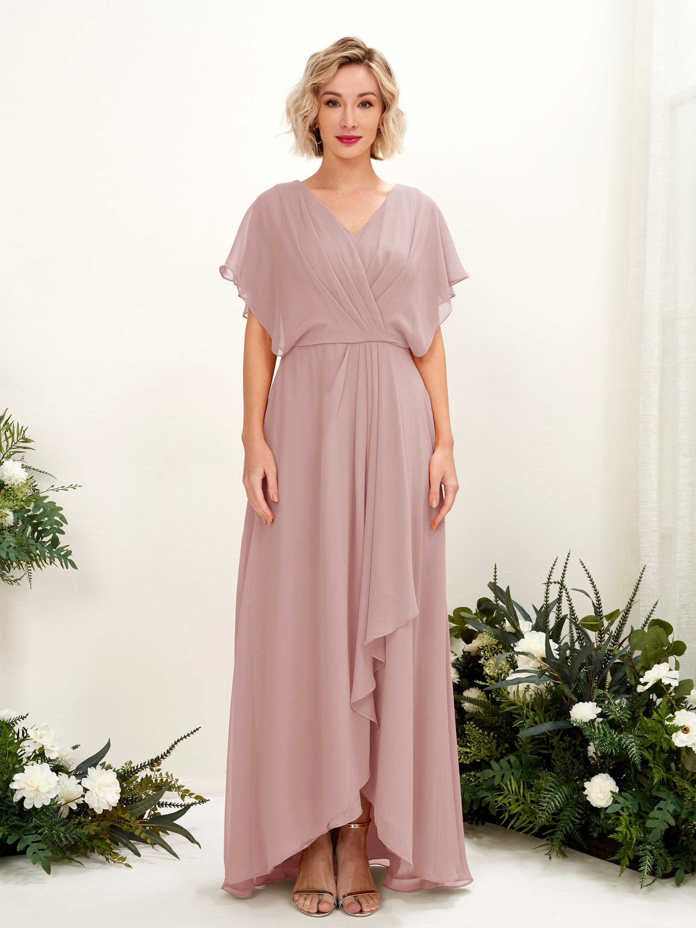 Carlyna Vestido Línea A Escote en V Manga con vuelo Hasta el suelo Dama de honor Rosa Polvorienta #color_rosa-polvorienta