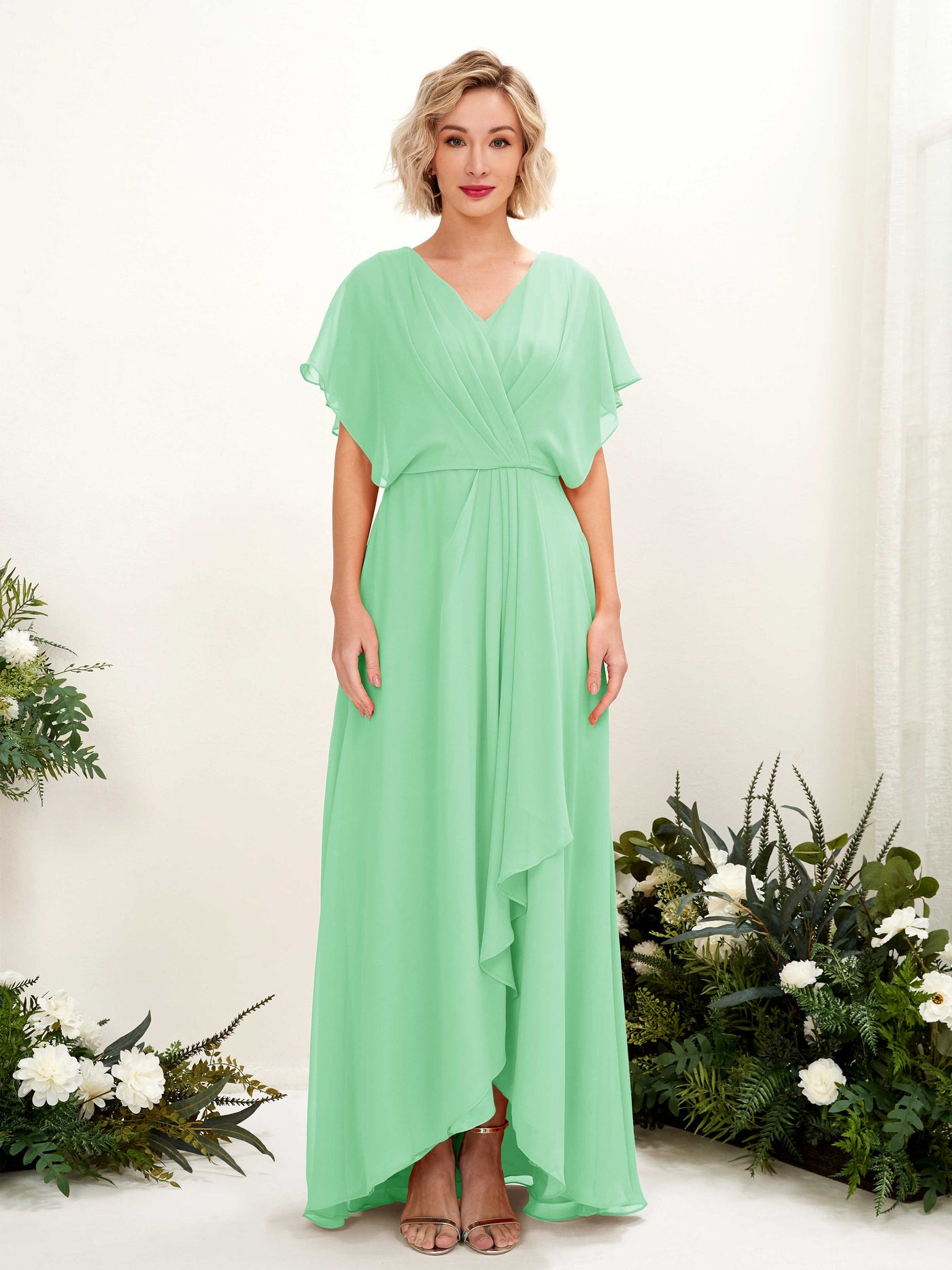 Carlyna Vestido Línea A Escote en V Manga con vuelo Hasta el suelo Dama de honor Verde Menta #color_verde-menta