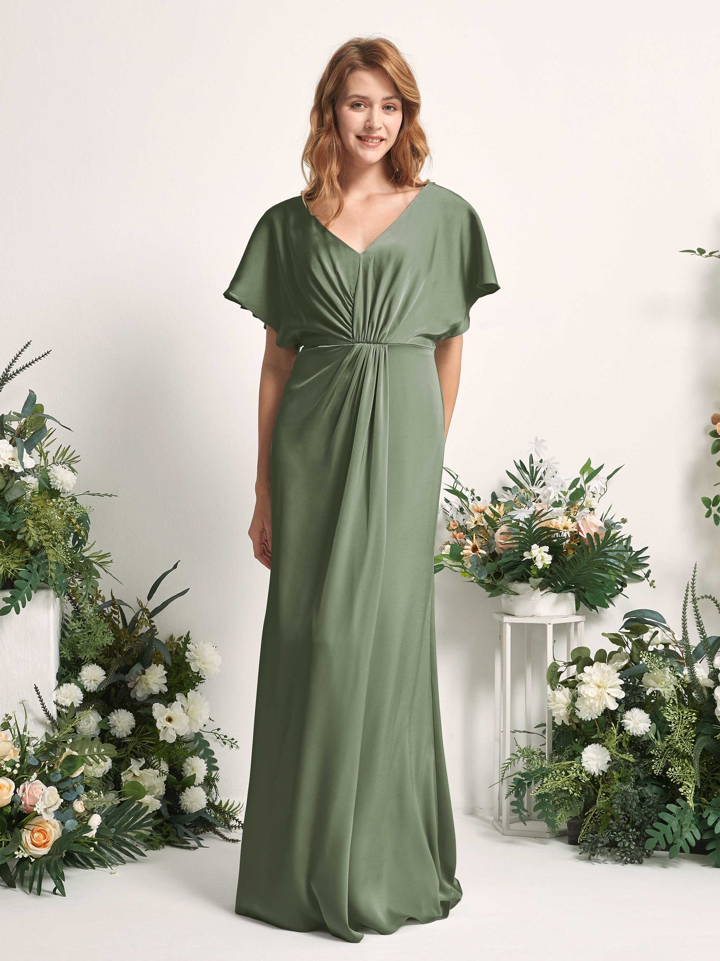 Carlyna Vestido línea A escote en V manga con vuelo hasta el suelo dama de honor Verde Oliva #color_verde-oliva