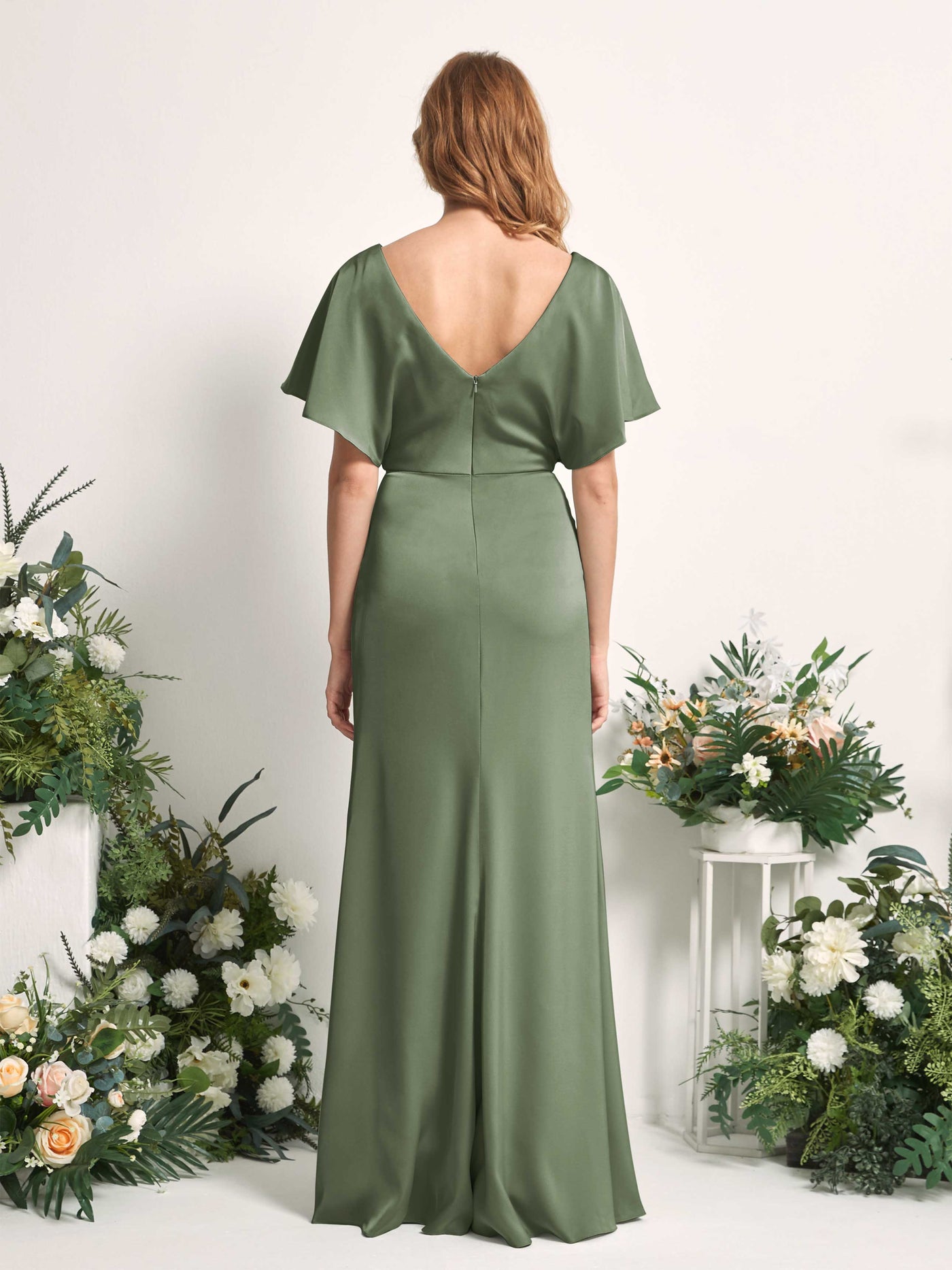 Carlyna Vestido línea A escote en V manga con vuelo hasta el suelo dama de honor Verde Oliva #color_verde-oliva