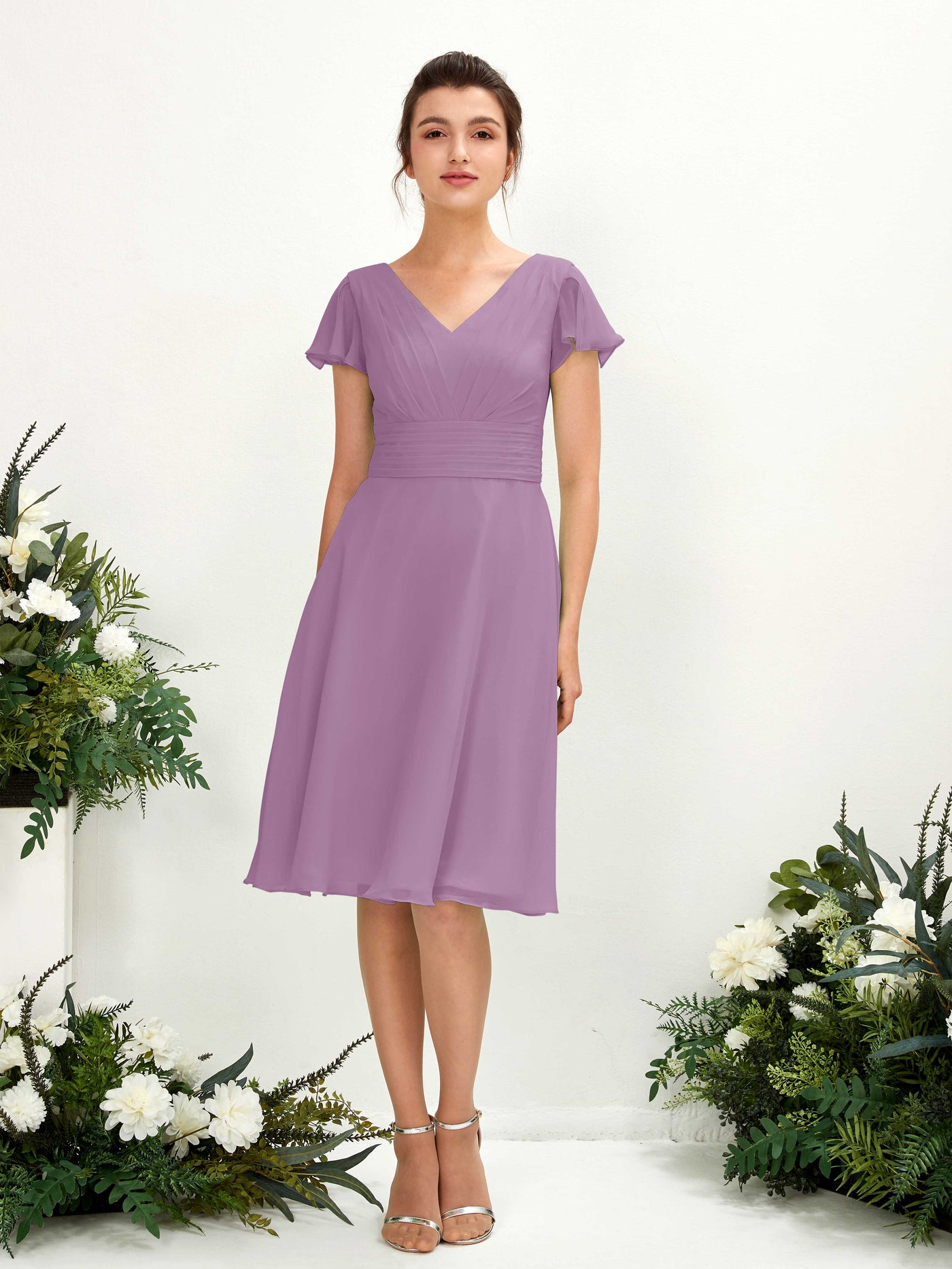 Carlyna Vestido línea A escote en V manga con vuelo hasta la rodilla gasa Niebla Orquídea #color_niebla-orqu-dea