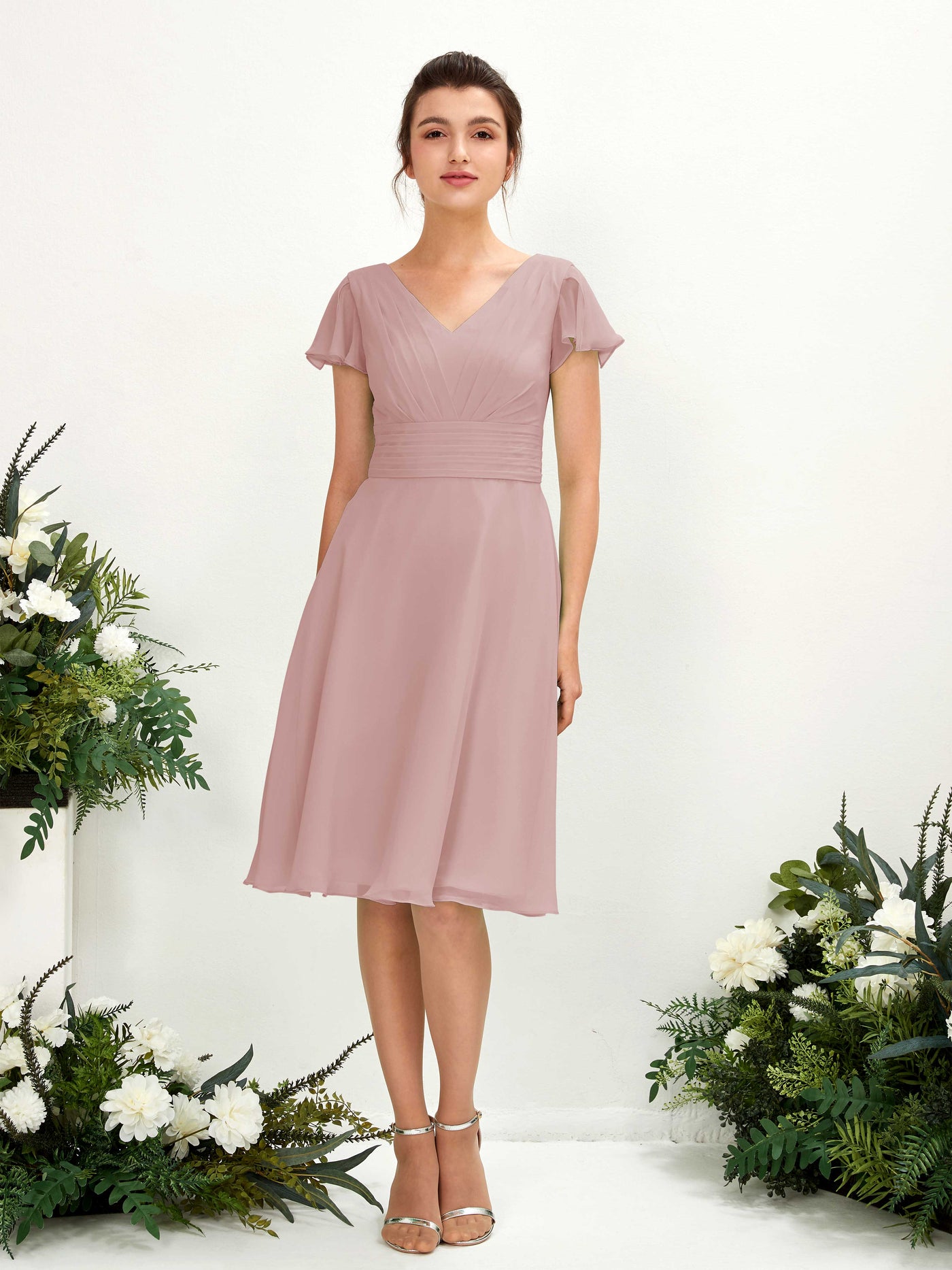 Carlyna Vestido línea A escote en V manga con vuelo hasta la rodilla gasa Rosa Polvorienta #color_rosa-polvorienta