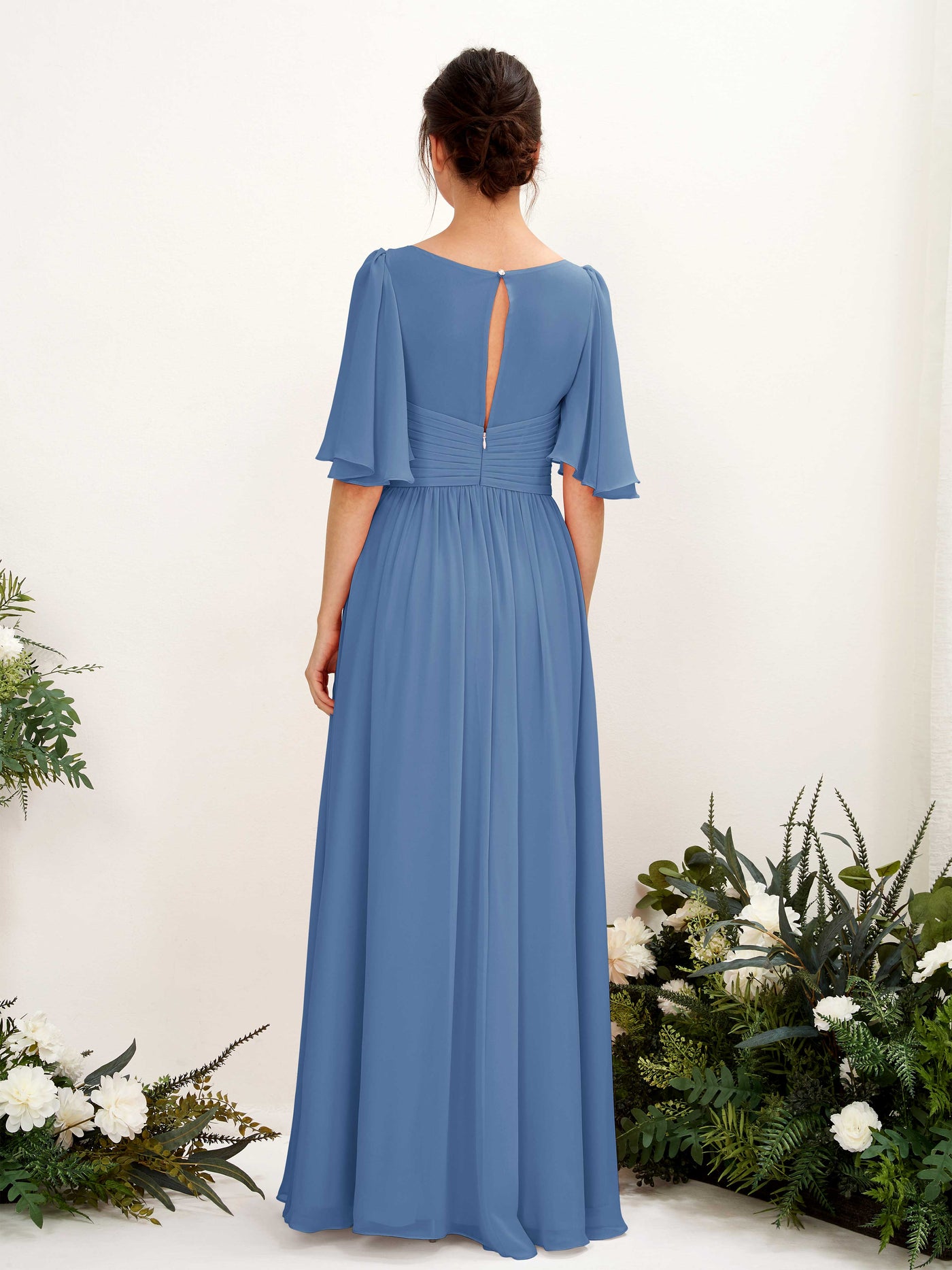 Carlyna Vestido Línea A escote en V manga corta hasta el suelo de gasa Azul polvoriento #color_azul-polvoriento
