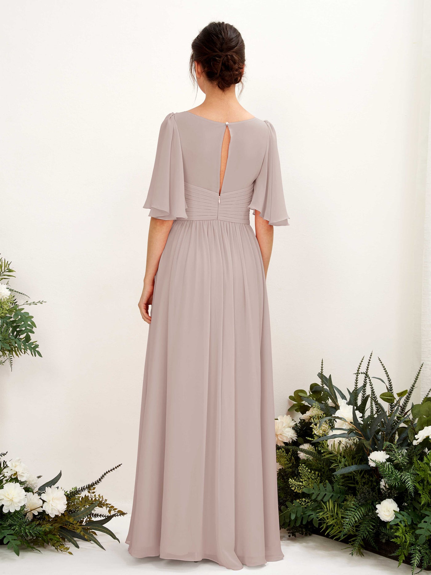 Carlyna Vestido Línea A escote en V manga corta hasta el suelo de gasa Gris Pardo #color_gris-pardo