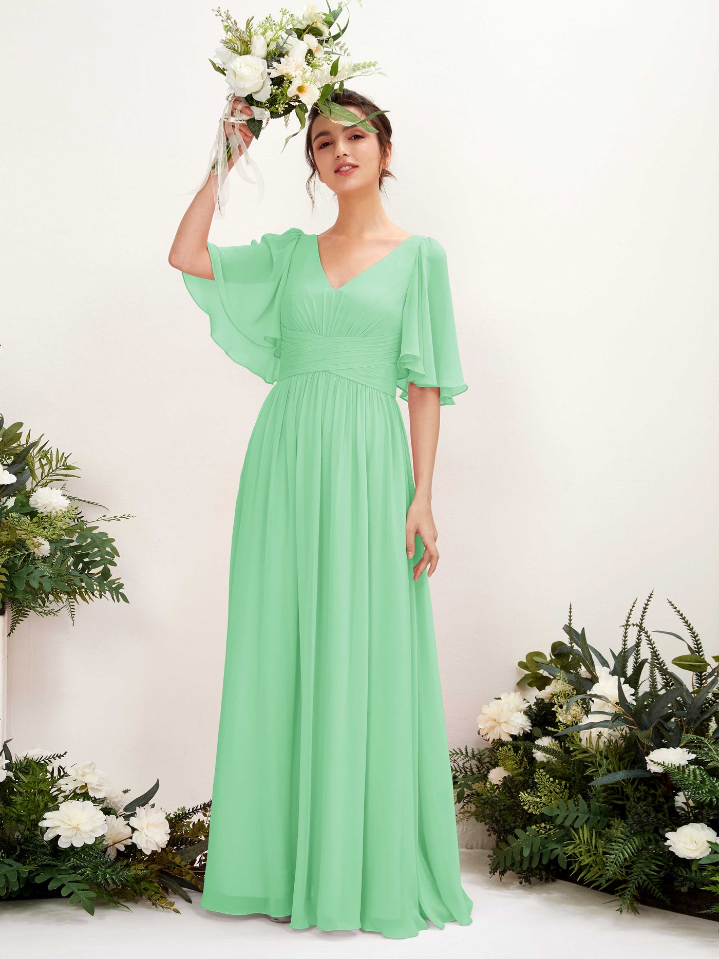 Carlyna Vestido Línea A escote en V manga corta hasta el suelo de gasa Verde Menta #color_verde-menta