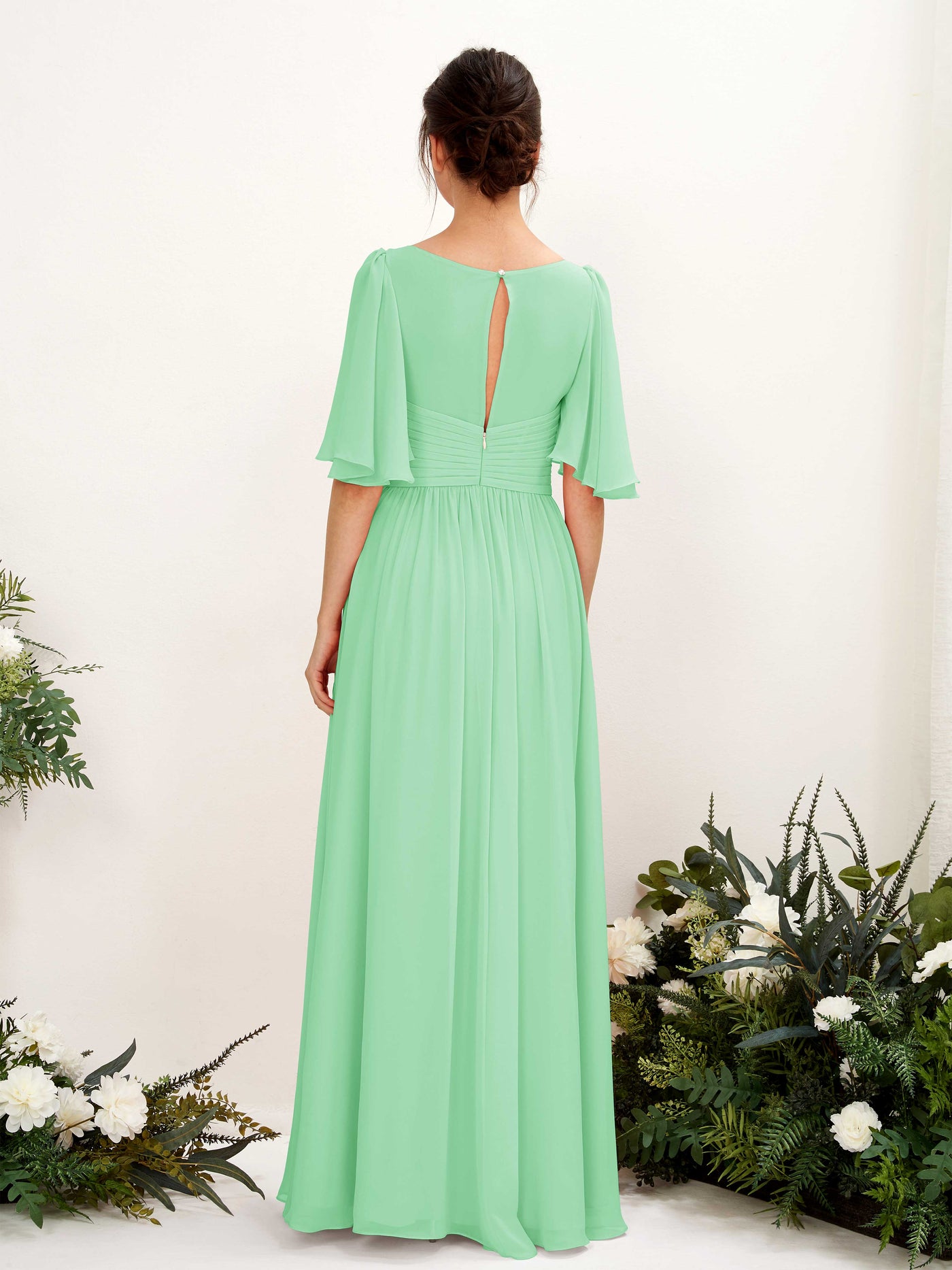 Carlyna Vestido Línea A escote en V manga corta hasta el suelo de gasa Verde Menta #color_verde-menta