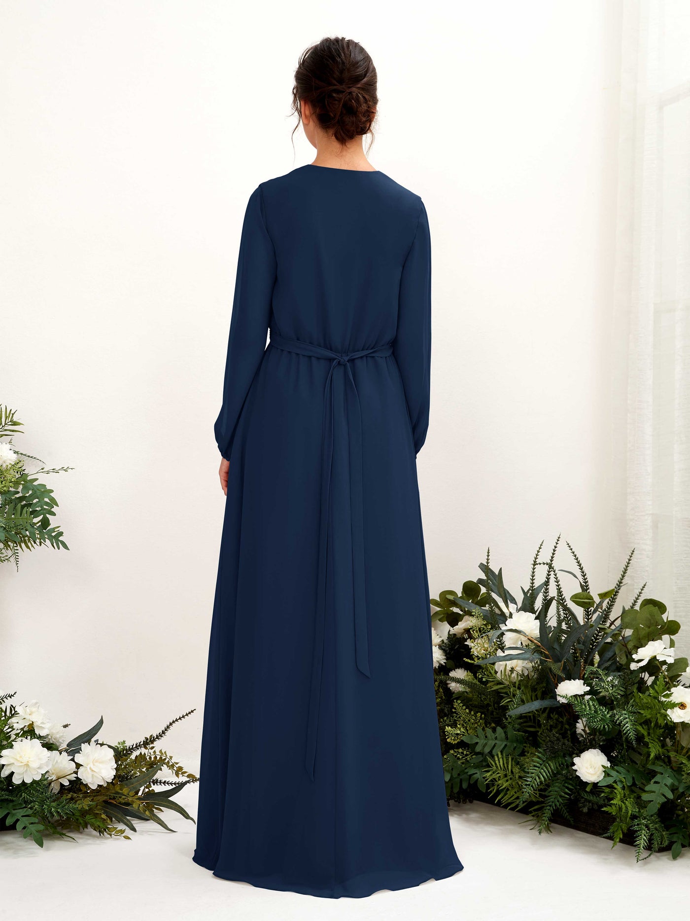Carlyna Vestido línea A escote en V manga larga hasta el suelo dama de honor Azul Marino #color_azul-marino