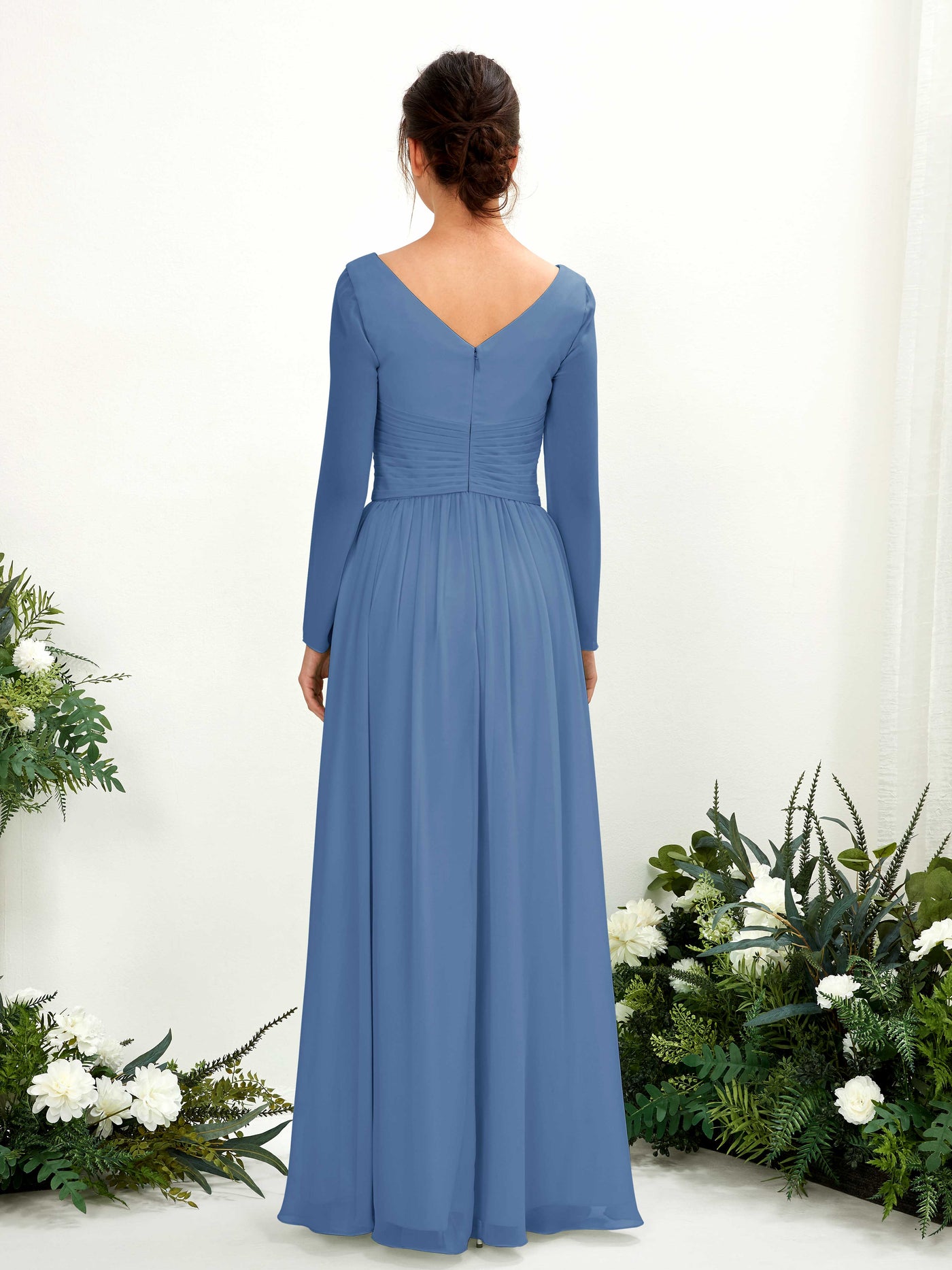 Carlyna Vestido línea A Escote en V Manga larga hasta el suelo dama de honor Azul polvoriento #color_azul-polvoriento