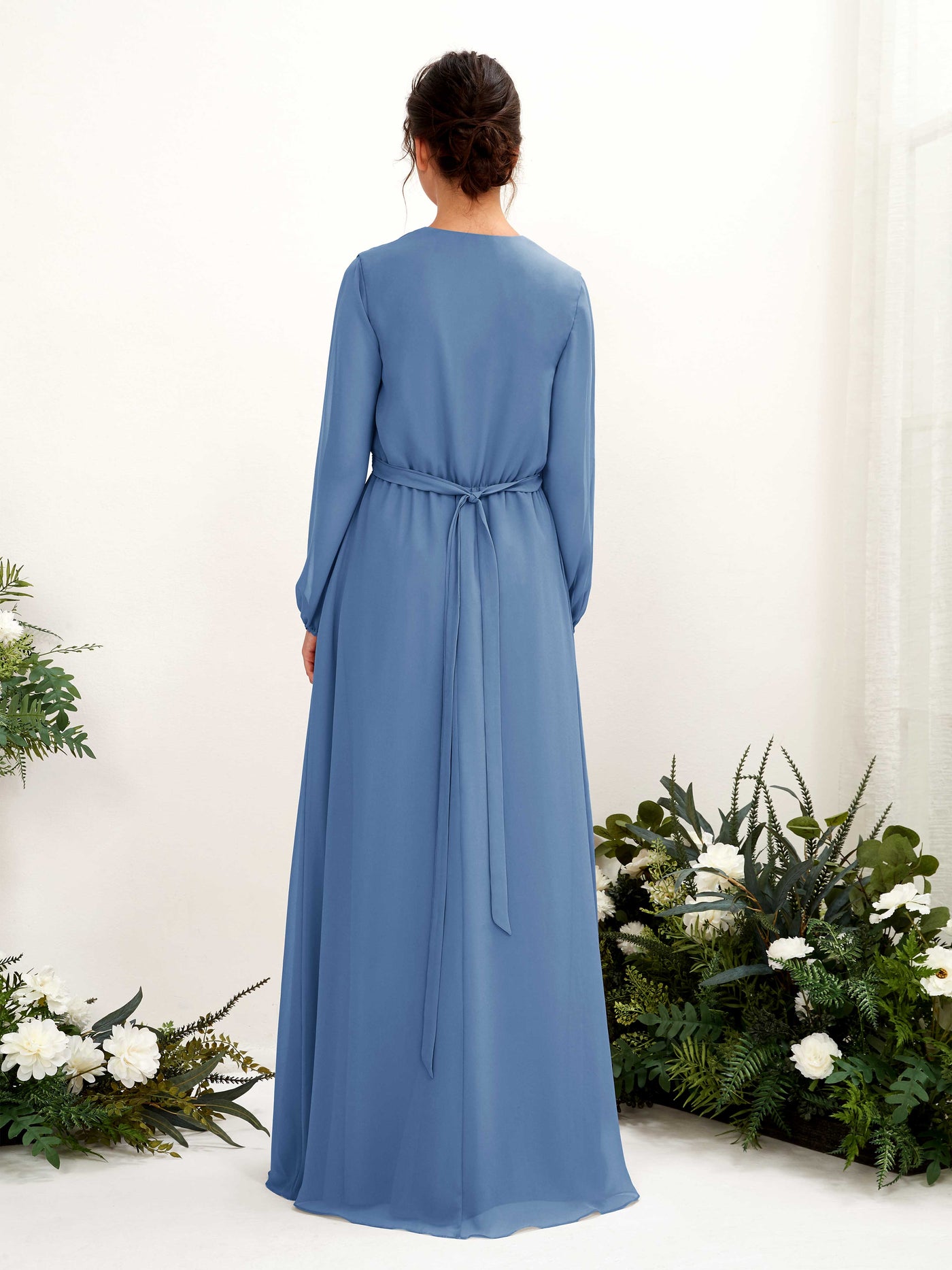 Carlyna Vestido línea A escote en V manga larga hasta el suelo dama de honor Azul polvoriento #color_azul-polvoriento