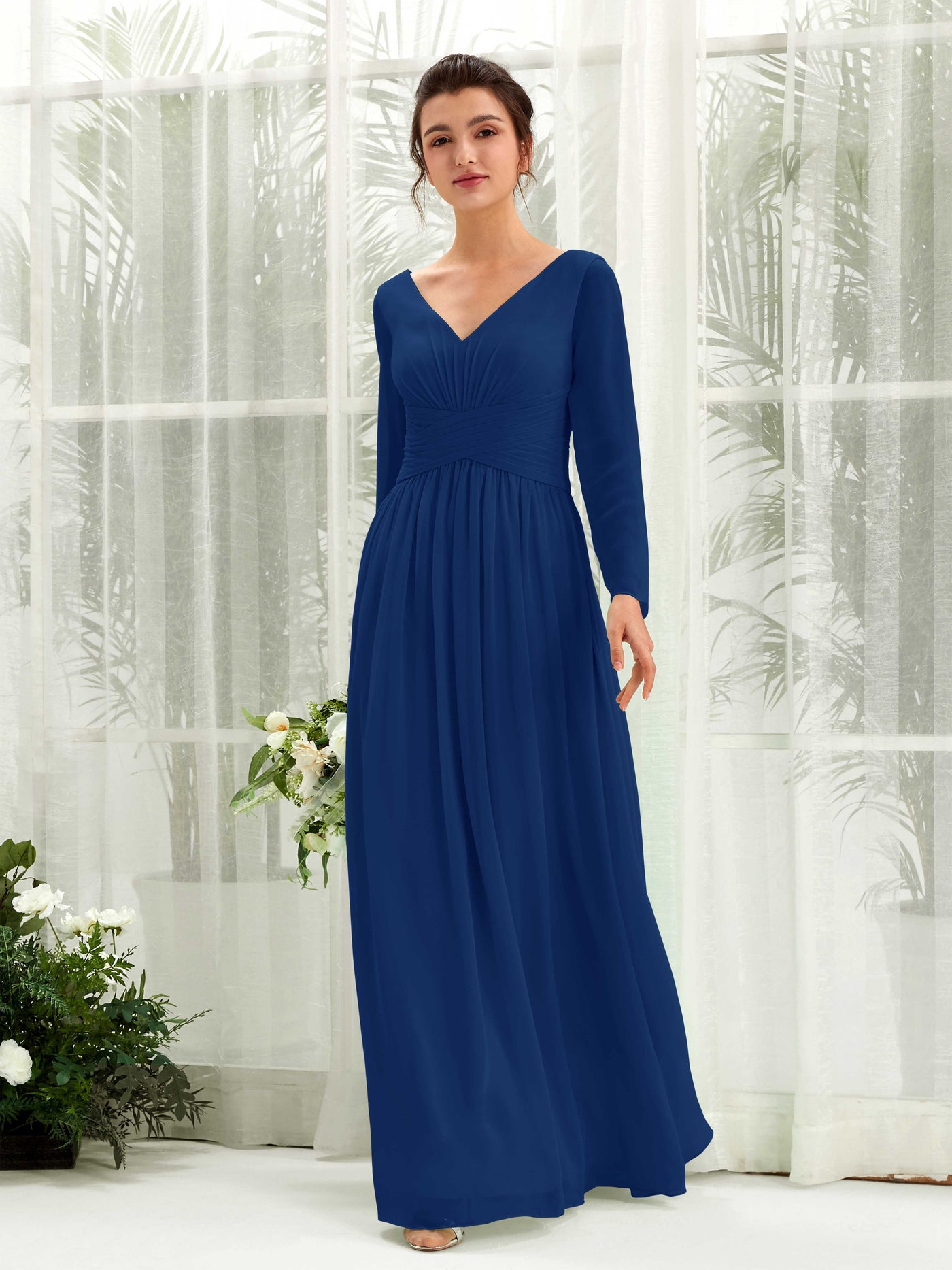 Carlyna Vestido línea A Escote en V Manga larga hasta el suelo dama de honor Azul Real #color_azul-real