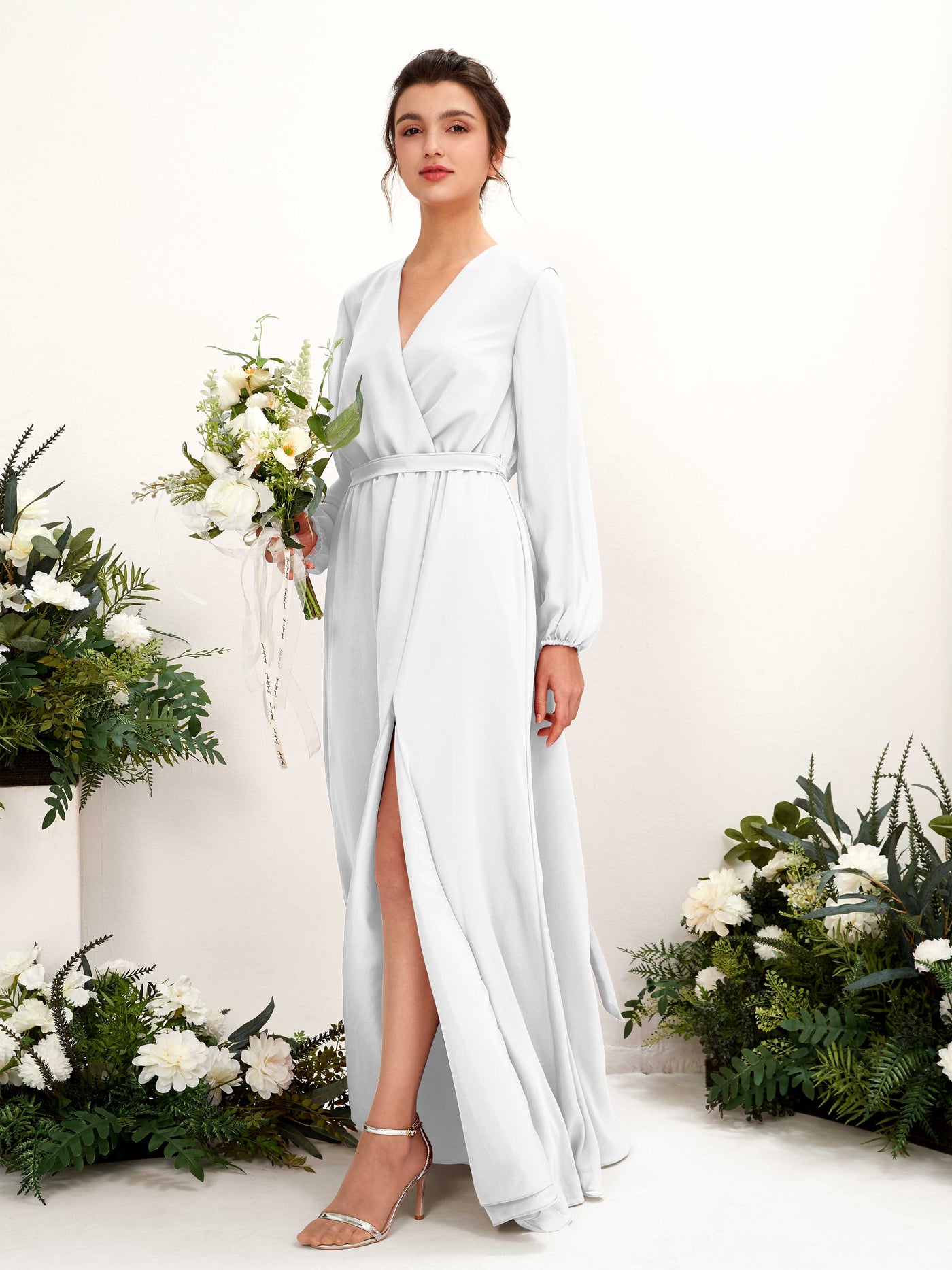 Carlyna Vestido línea A escote en V manga larga hasta el suelo dama de honor Blanco #color_blanco