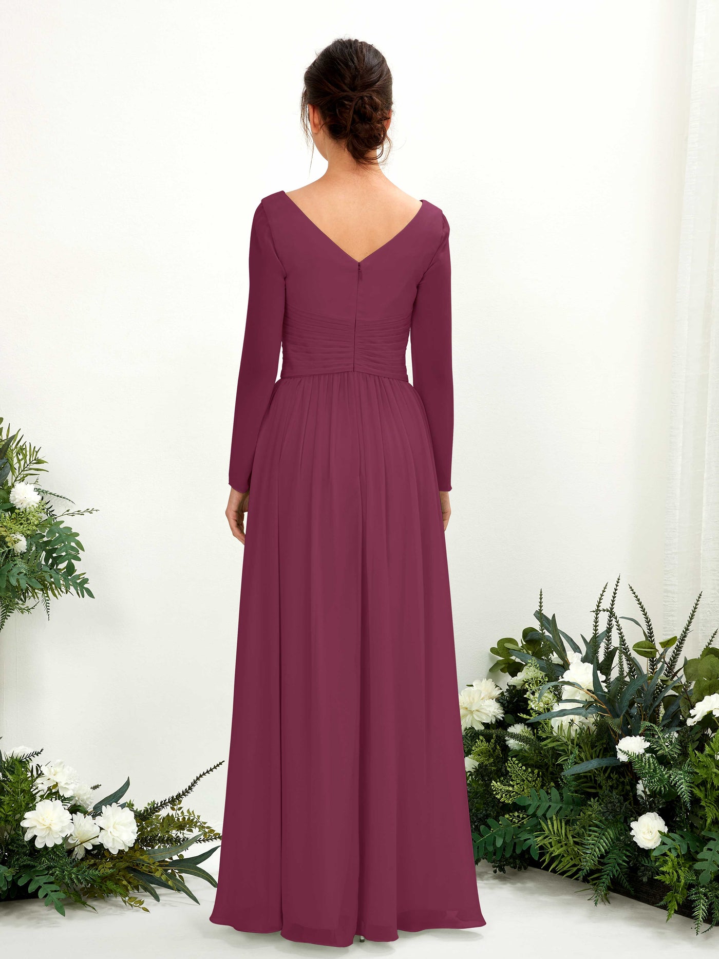 Carlyna Vestido línea A Escote en V Manga larga hasta el suelo dama de honor Chianti #color_chianti
