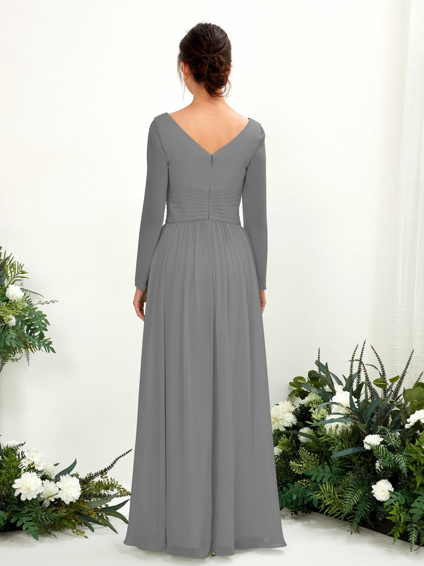 Carlyna Vestido línea A Escote en V Manga larga hasta el suelo dama de honor Gris Acero #color_gris-acero