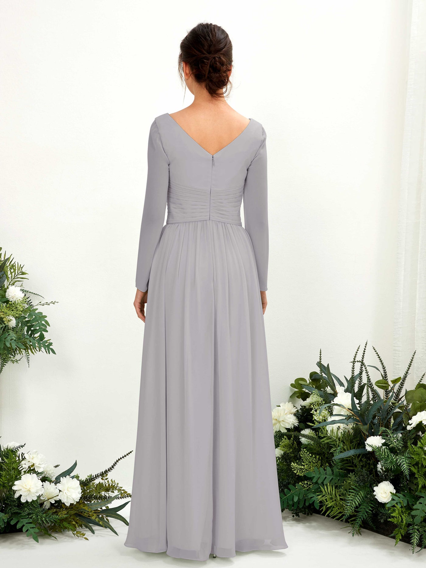 Carlyna Vestido línea A Escote en V Manga larga hasta el suelo dama de honor Gris Paloma #color_gris-paloma