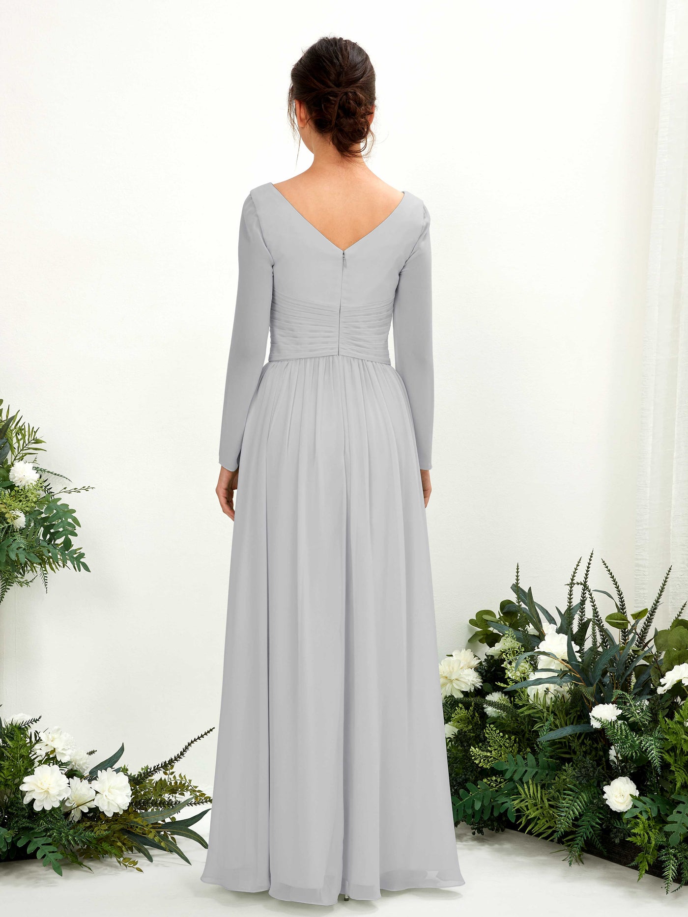 Carlyna Vestido línea A Escote en V Manga larga hasta el suelo dama de honor Plata #color_plata