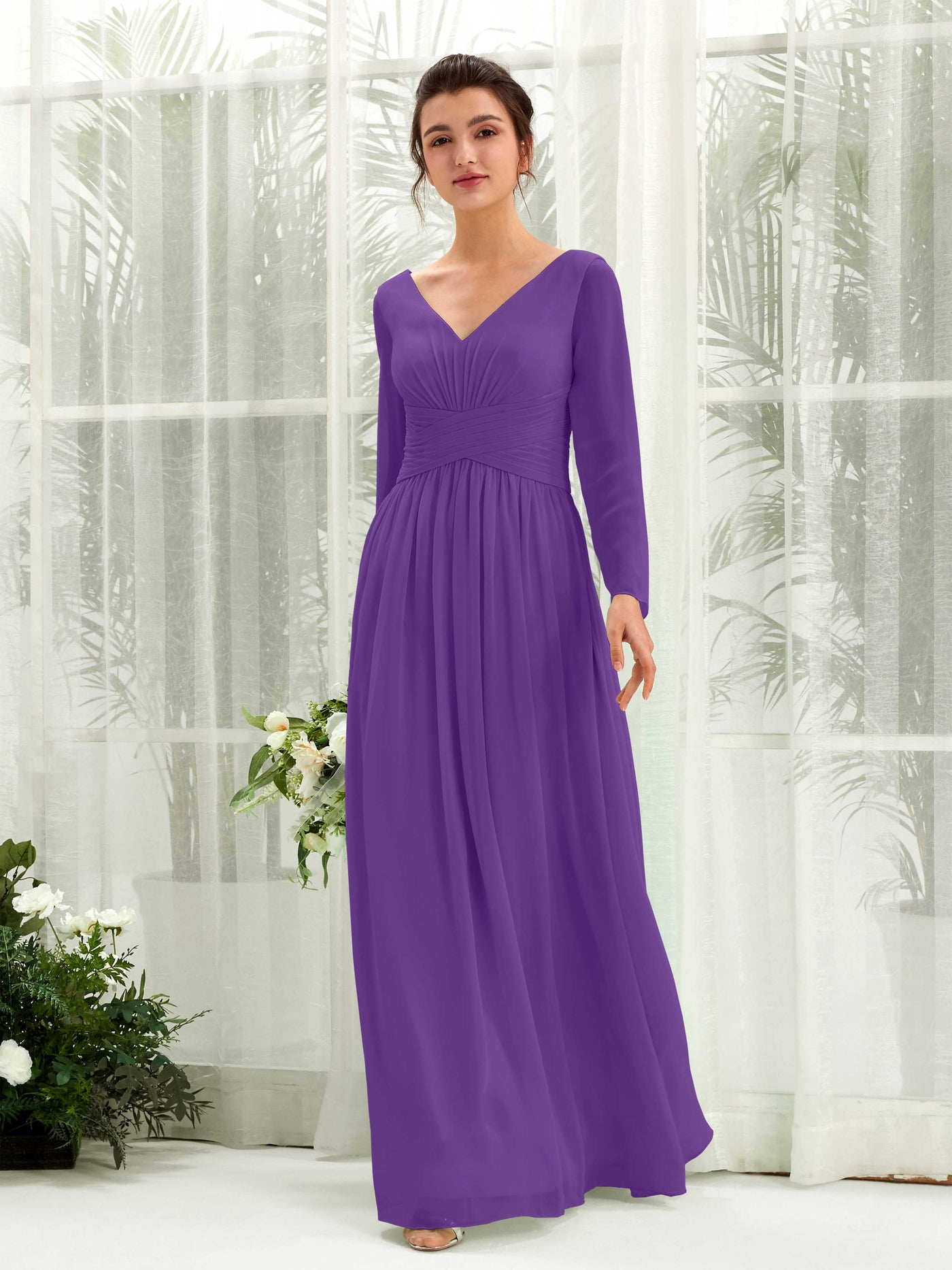 Carlyna Vestido línea A Escote en V Manga larga hasta el suelo dama de honor Regencia #color_regencia