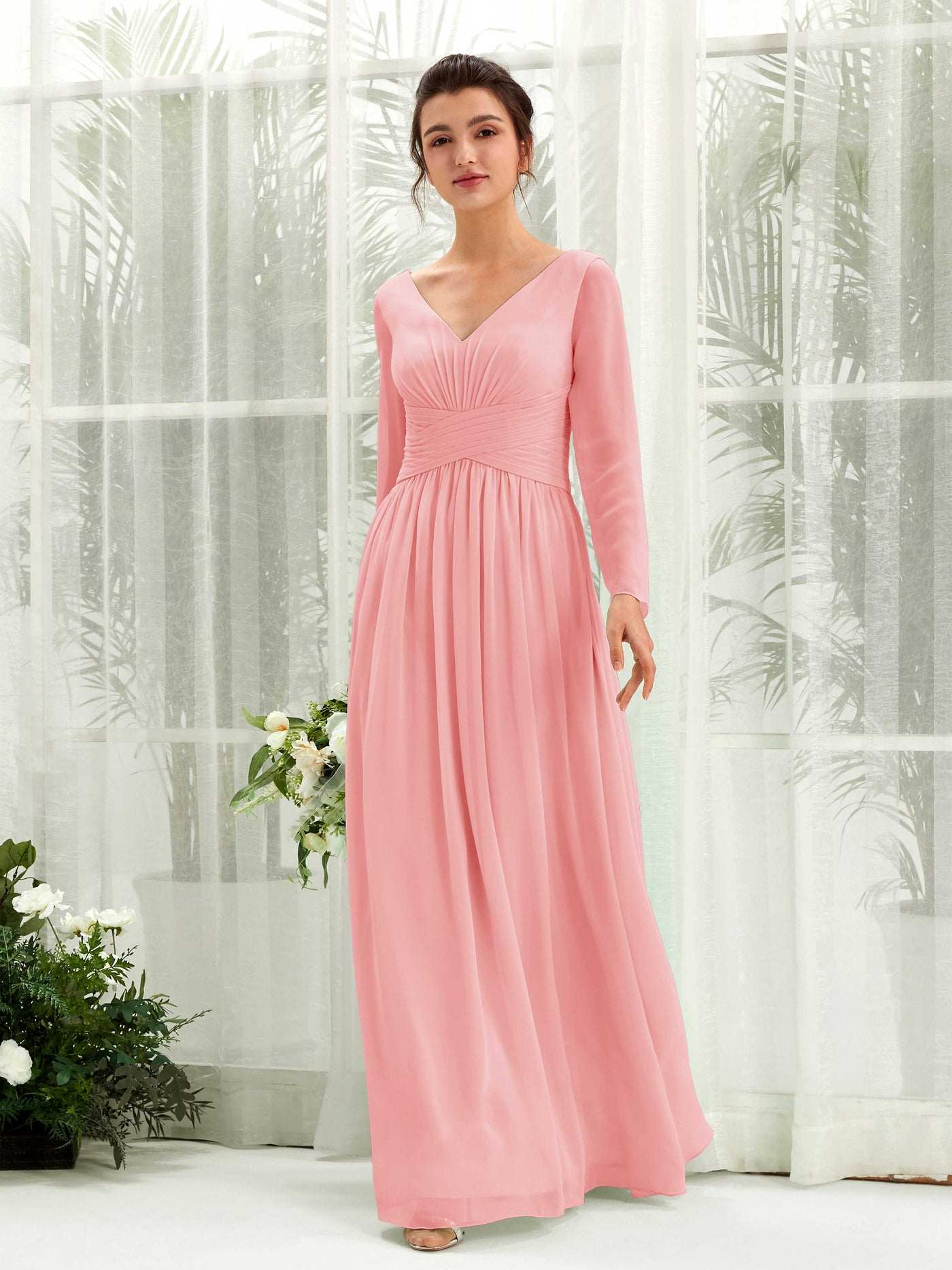 Carlyna Vestido línea A Escote en V Manga larga hasta el suelo dama de honor Rosa Ballet #color_rosa-ballet