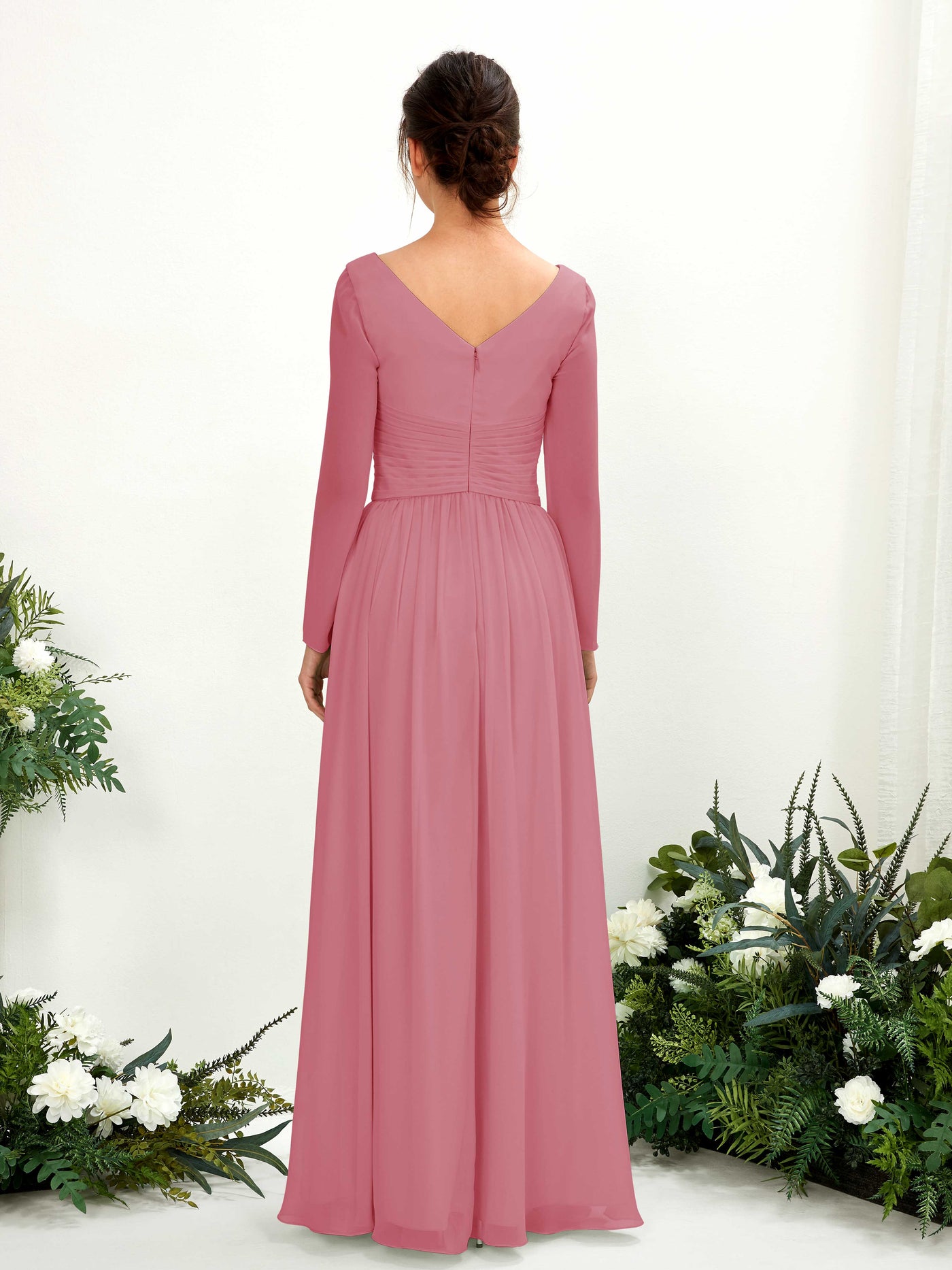 Carlyna Vestido línea A Escote en V Manga larga hasta el suelo dama de honor Rosa Del Desierto #color_rosa-del-desierto