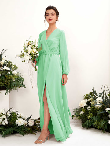 Carlyna Vestido línea A escote en V manga larga hasta el suelo dama de honor Verde Menta #color_verde-menta