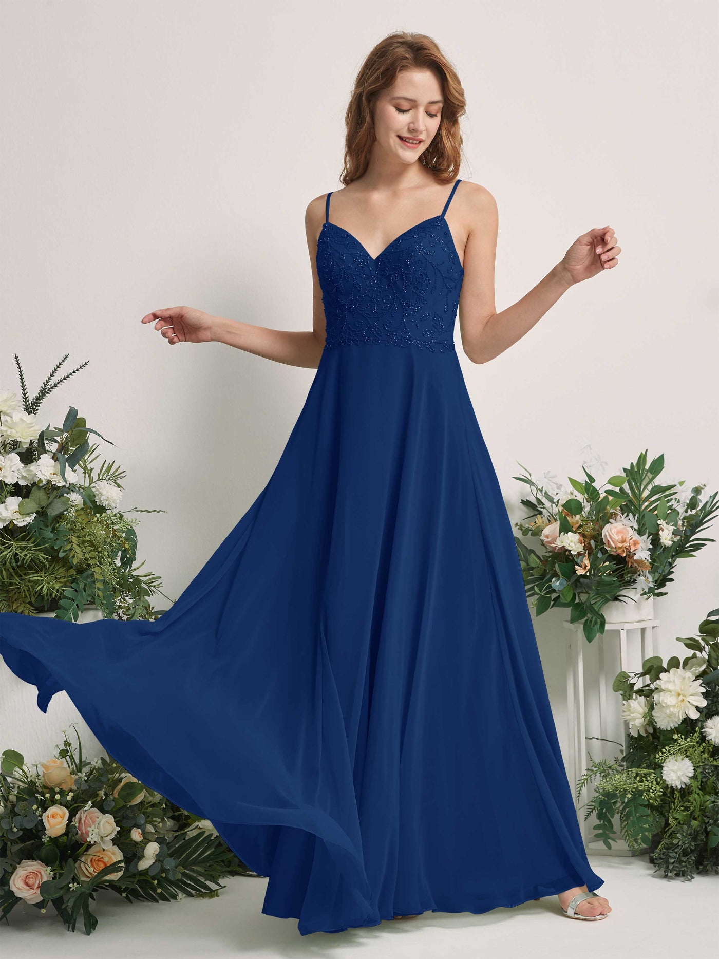 Carlyna Vestido línea A Escote en V Tirantes finos Hasta el suelo Dama de honor Azul Real #color_azul-real
