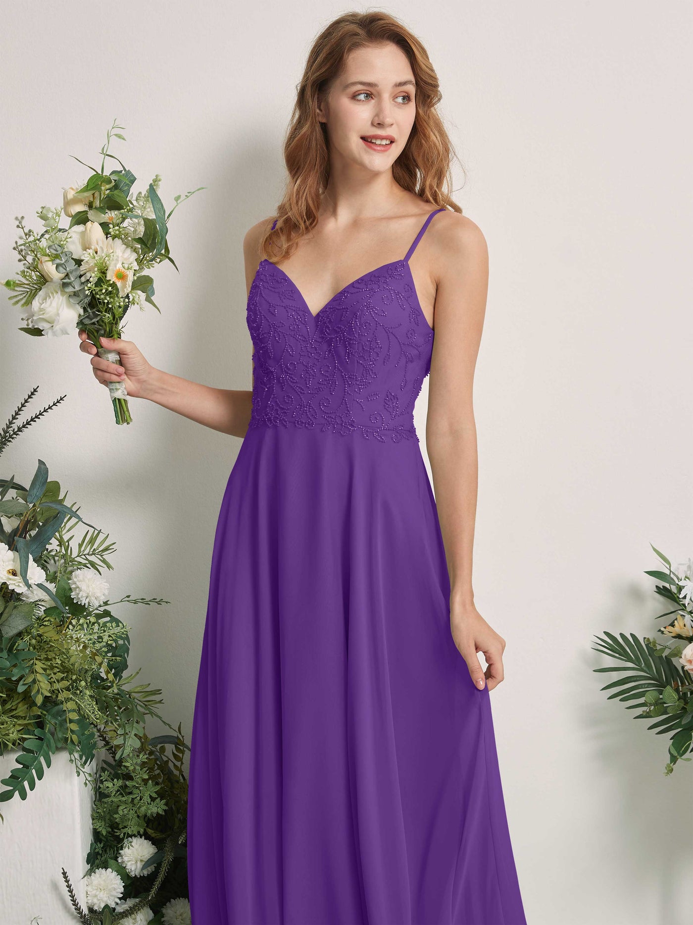 Carlyna Vestido línea A Escote en V Tirantes finos Hasta el suelo Dama de honor Regencia #color_regencia