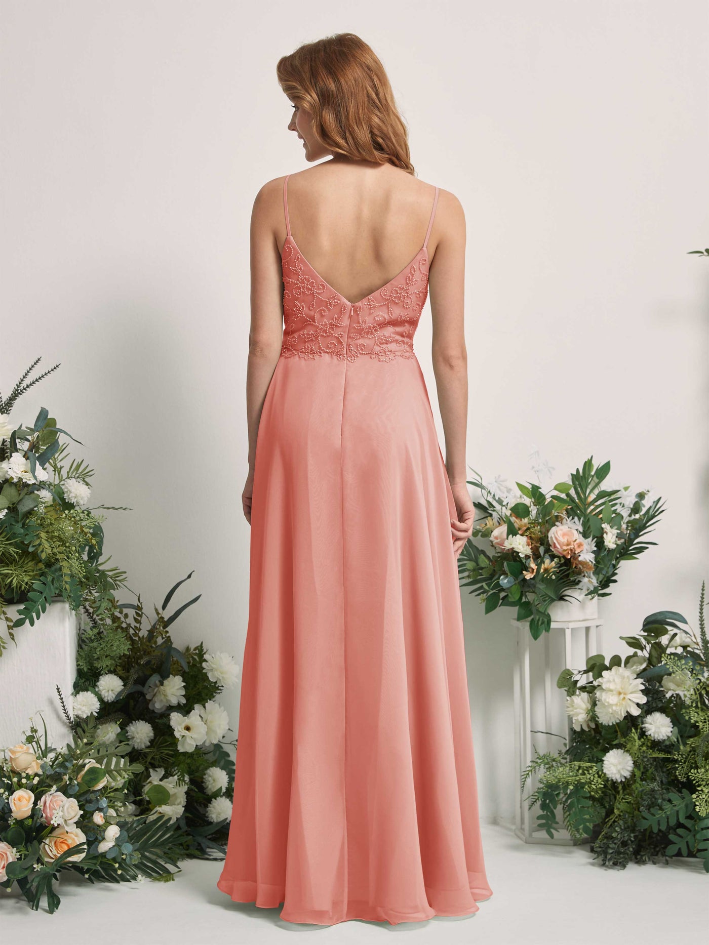 Carlyna Vestido línea A Escote en V Tirantes finos Hasta el suelo Dama de honor Rosa Champán #color_rosa-champ-n