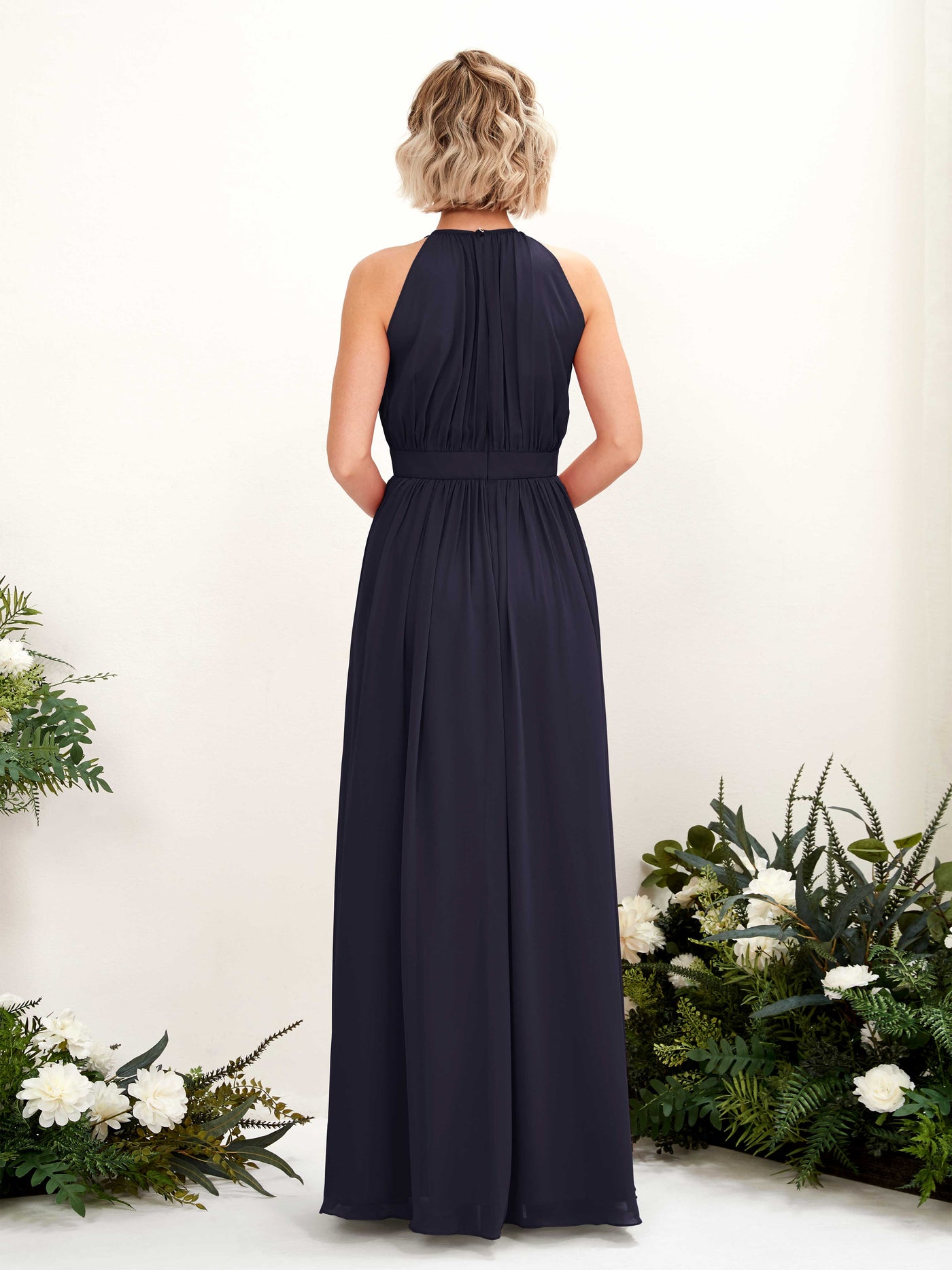Carlyna Vestido Línea A Hasta el suelo Cuello redondo Gasa Vestidos de dama de honor Azul Marino Oscuro #color_azul-marino-oscuro