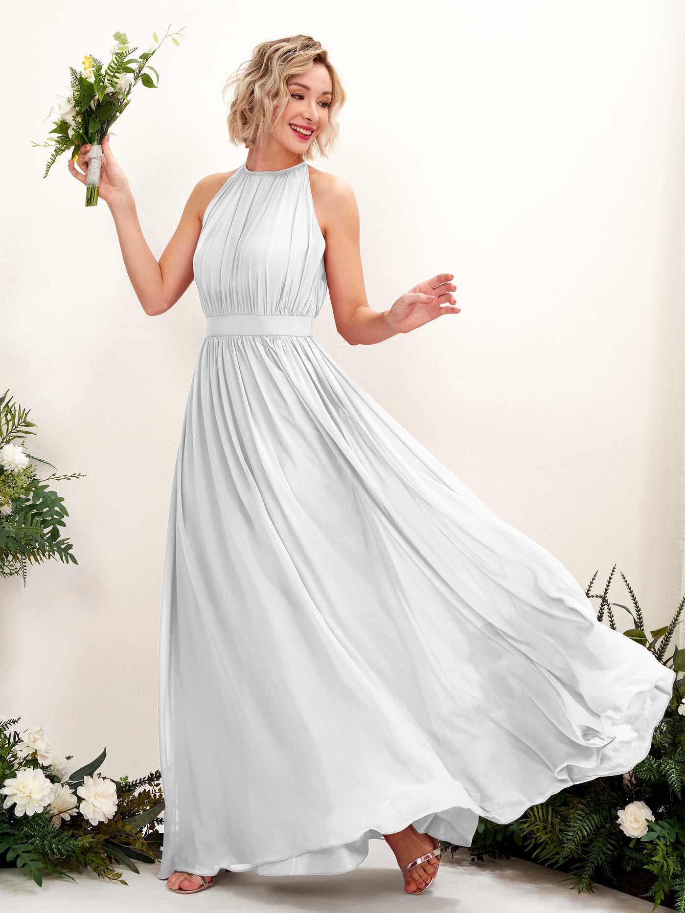Carlyna Vestido Línea A Hasta el suelo Cuello redondo Gasa Vestidos de dama de honor Blanco #color_blanco