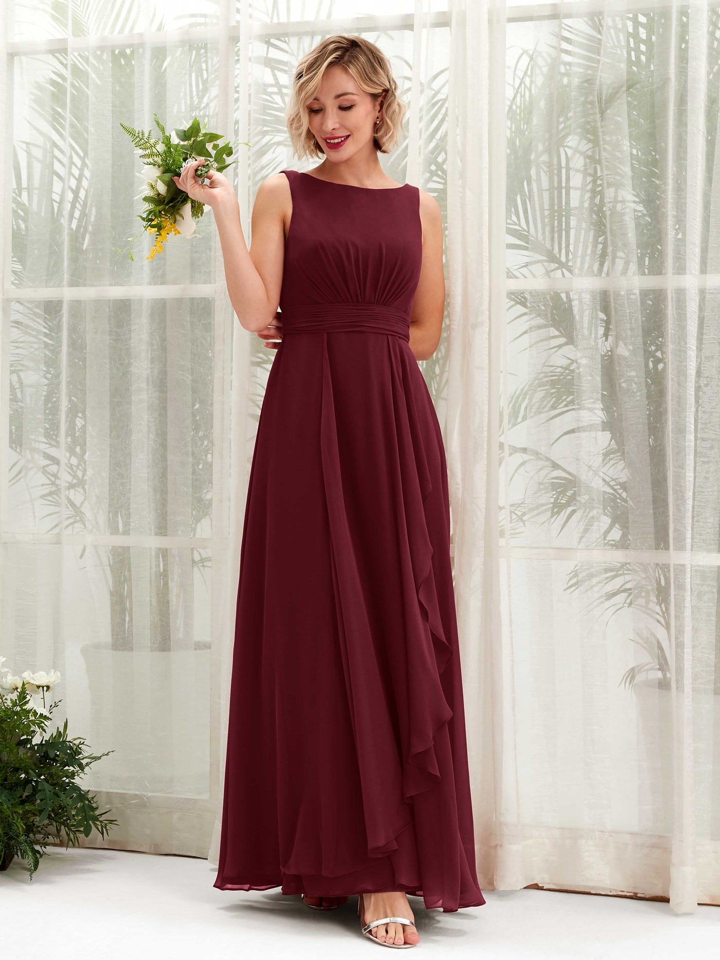 Carlyna Vestido línea A hasta el suelo escote bandeja dama de honor Borgoña #color_borgo-a