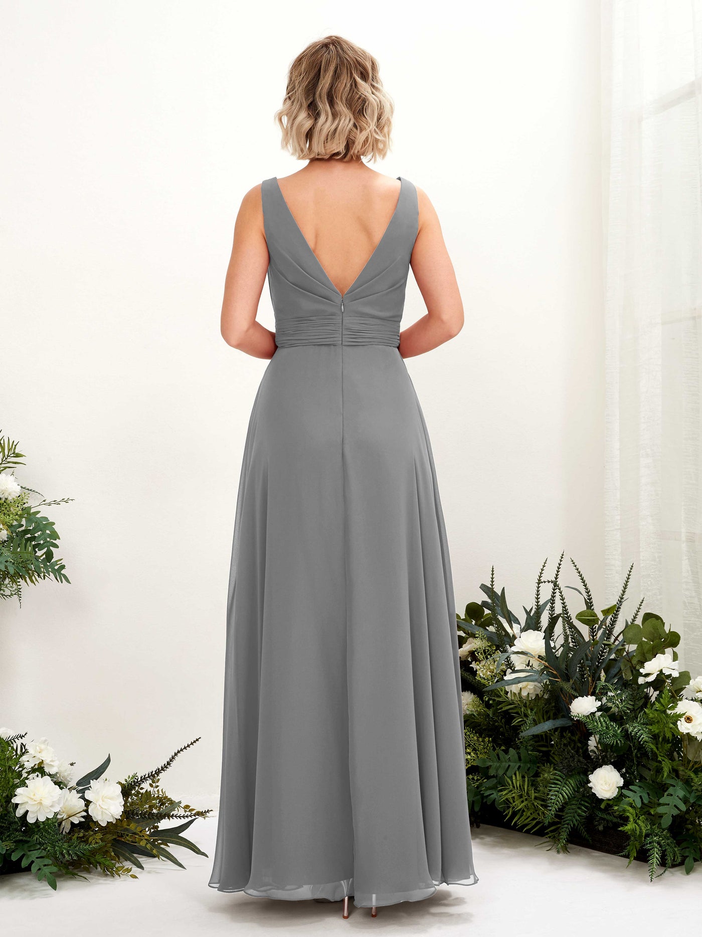 Carlyna Vestido línea A hasta el suelo escote bandeja dama de honor Gris Acero #color_gris-acero